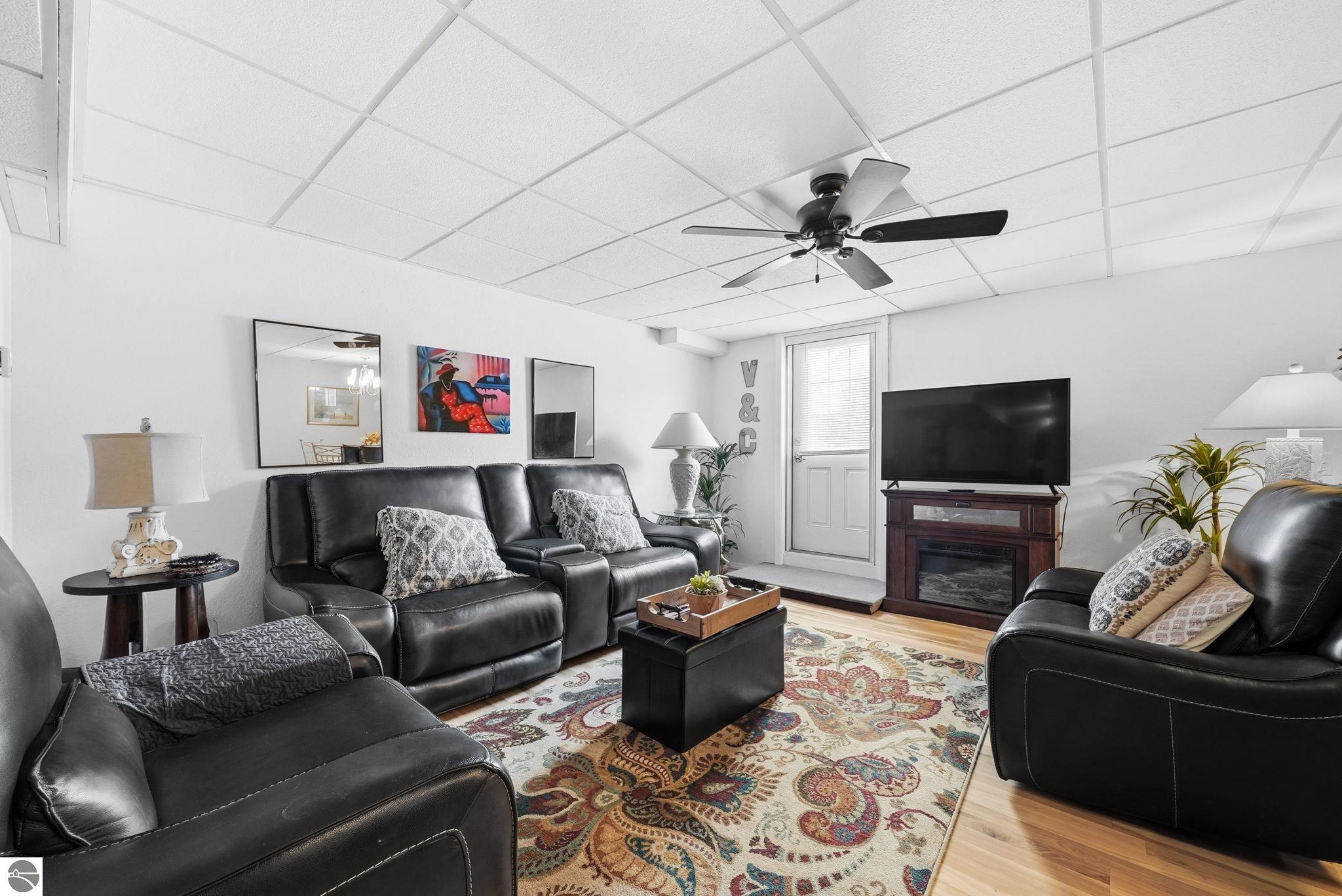 1474 S Montmorency Lane