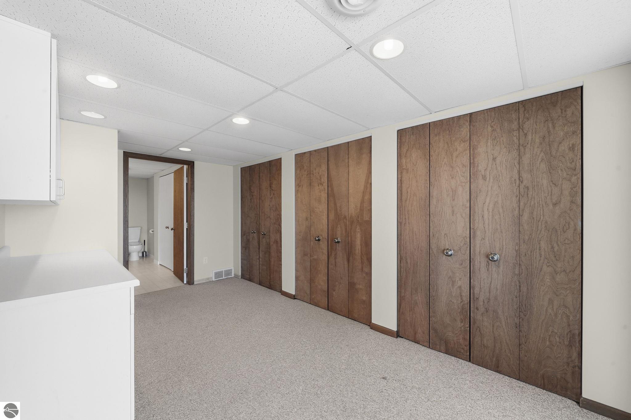 10570 S Snow Crest Court