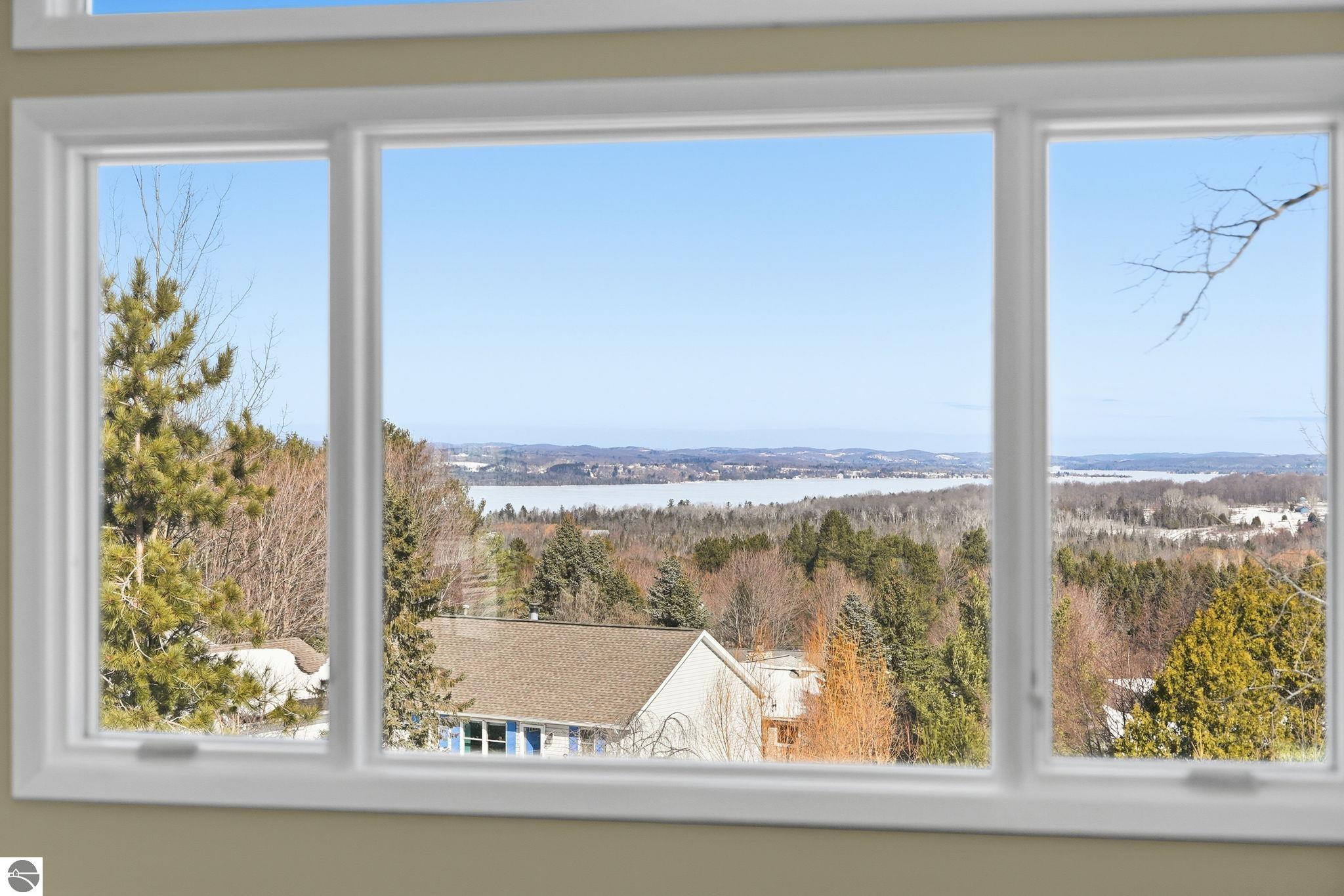 10570 S Snow Crest Court