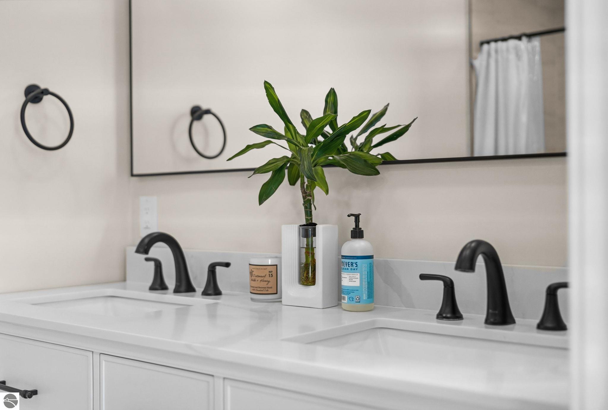 10570 S Snow Crest Court