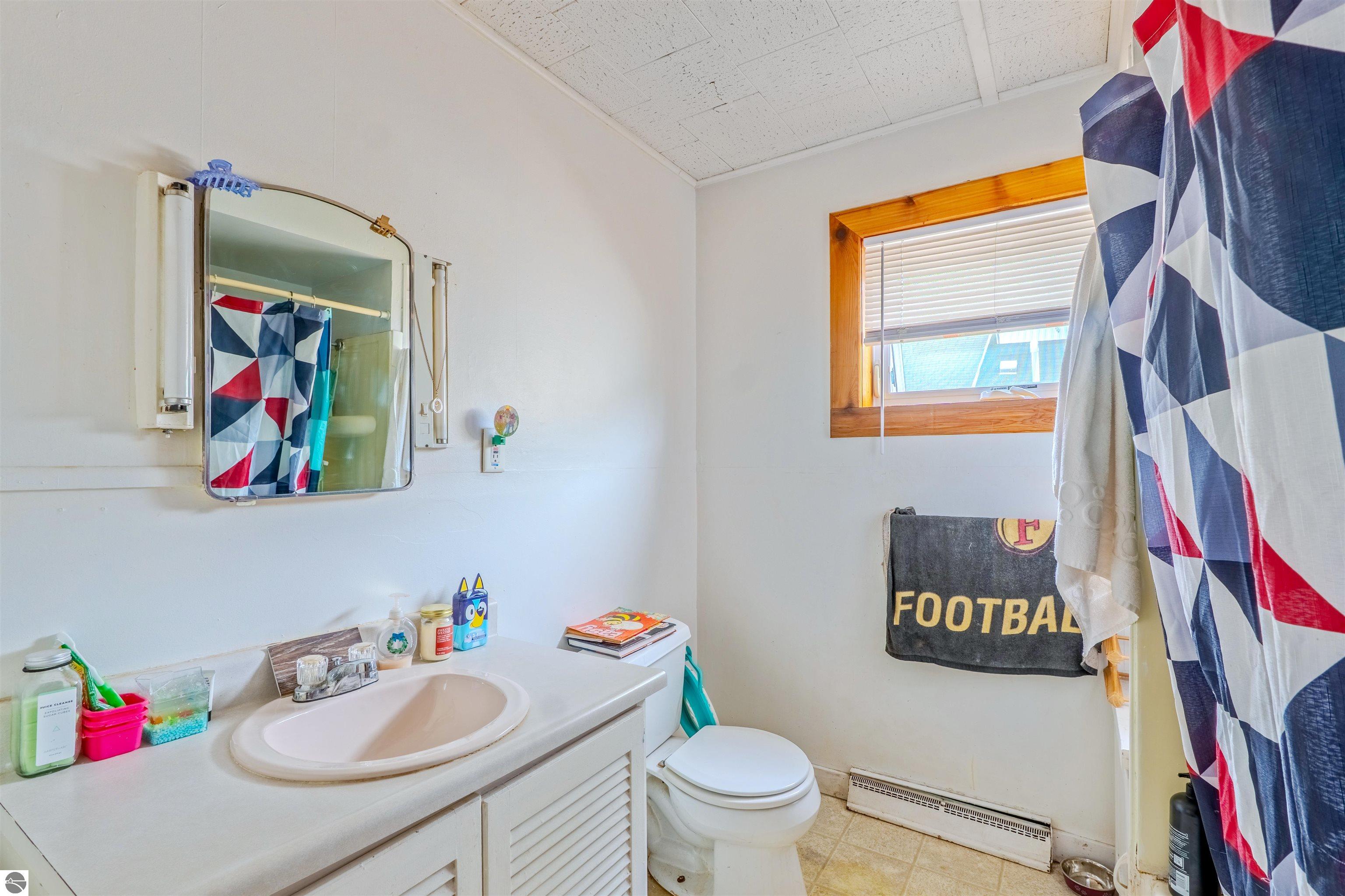 1102 Chestnut Street