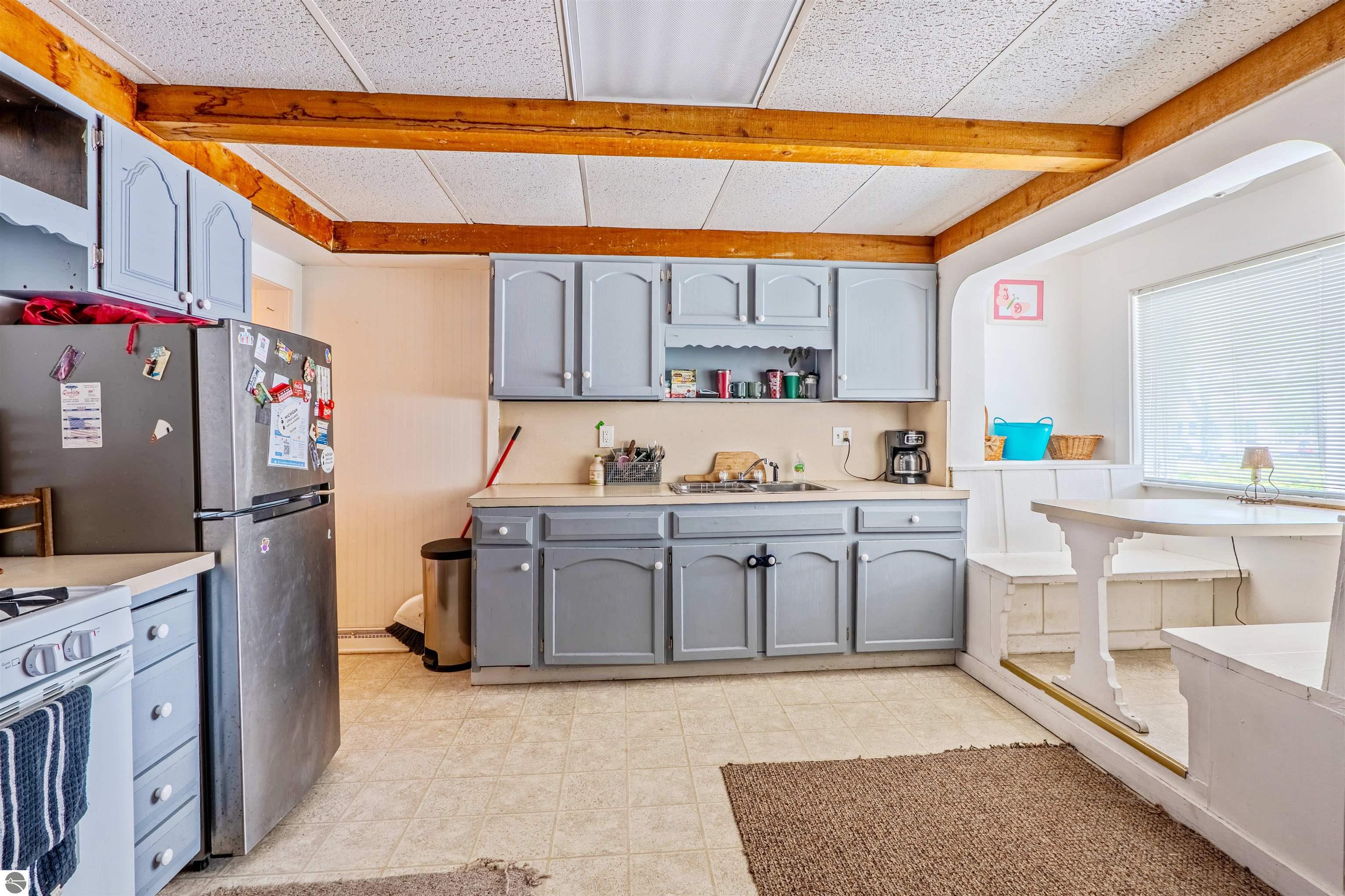 1102 Chestnut Street