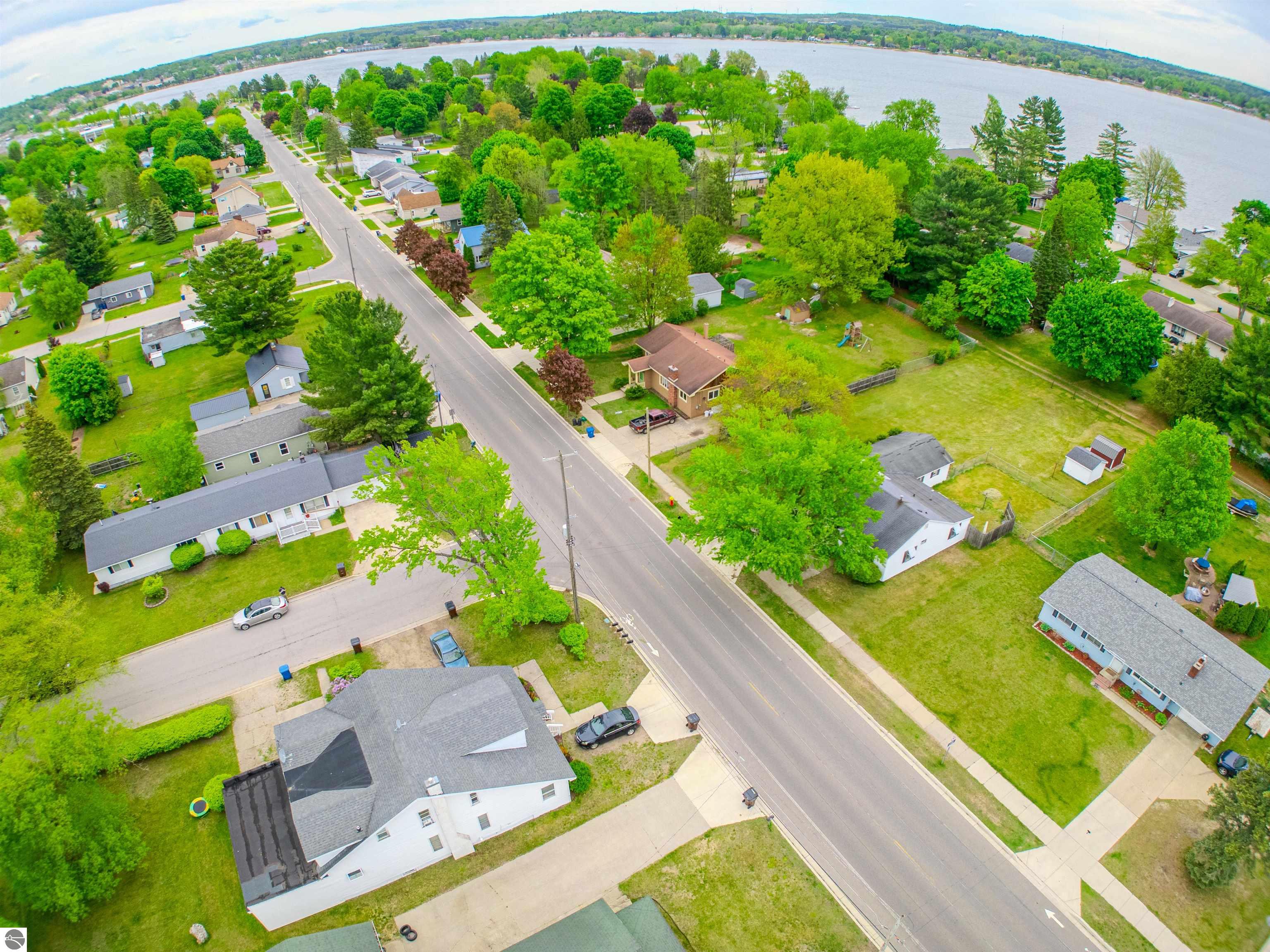 1102 Chestnut Street