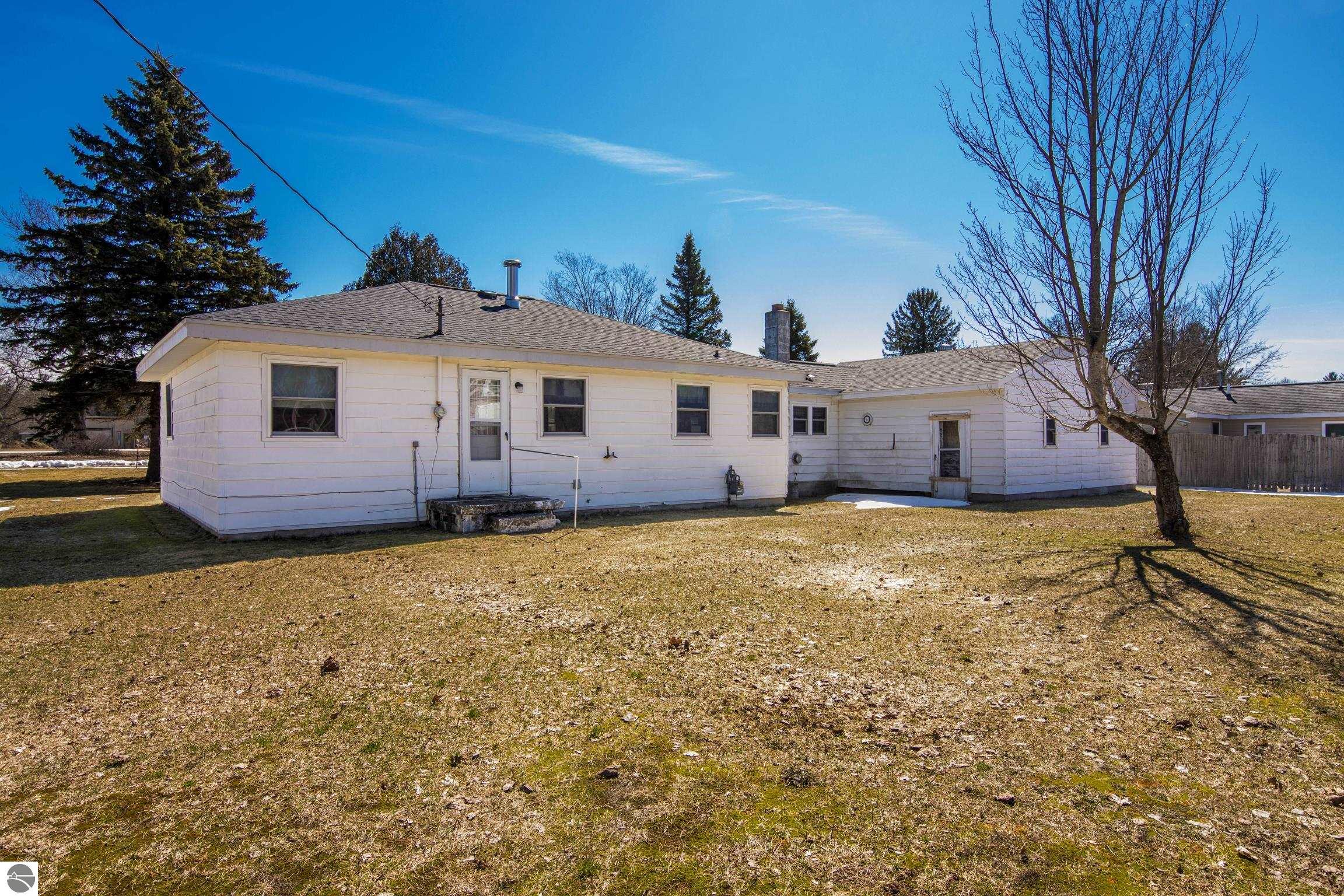 5046 W Main Street SW