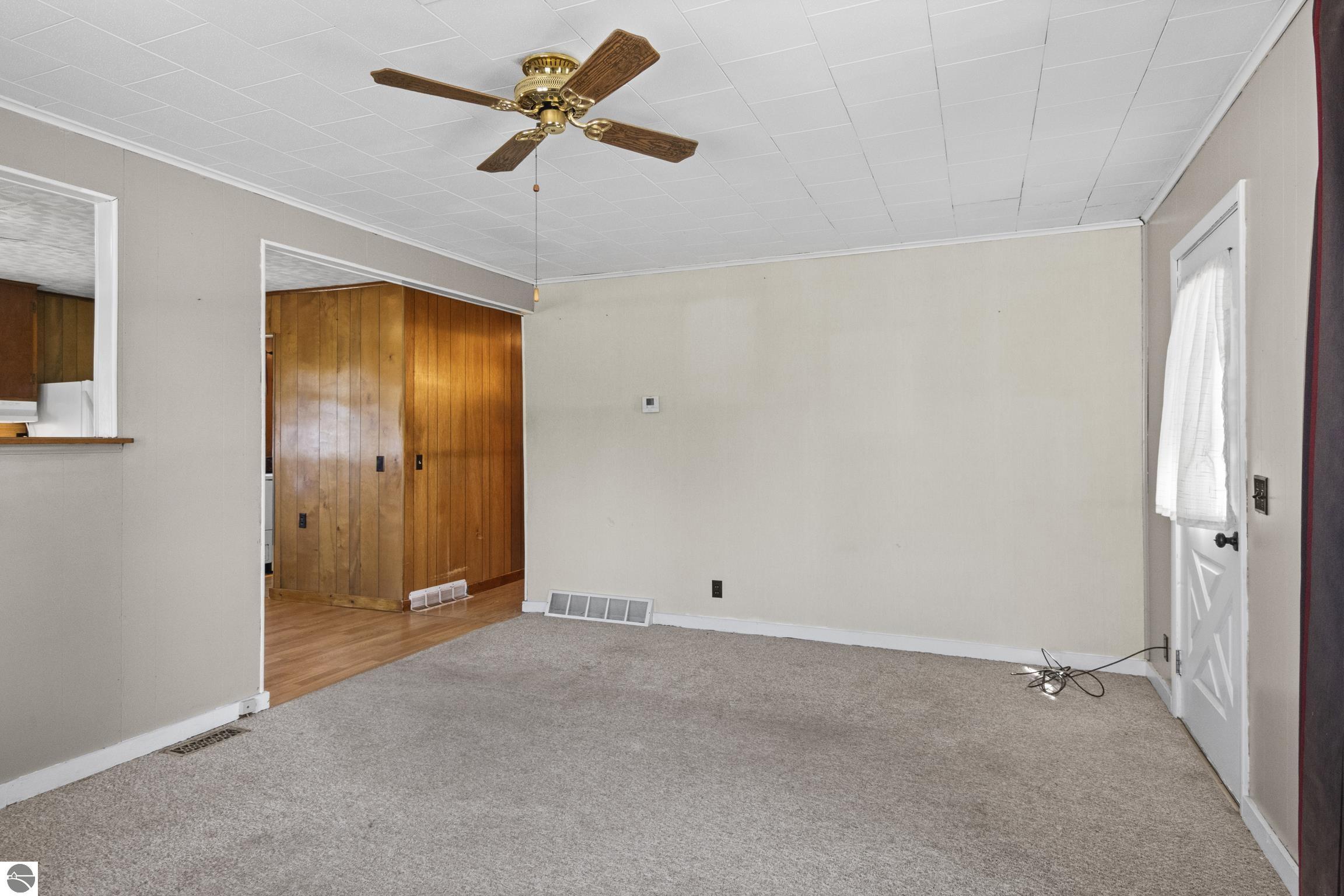 5046 W Main Street SW