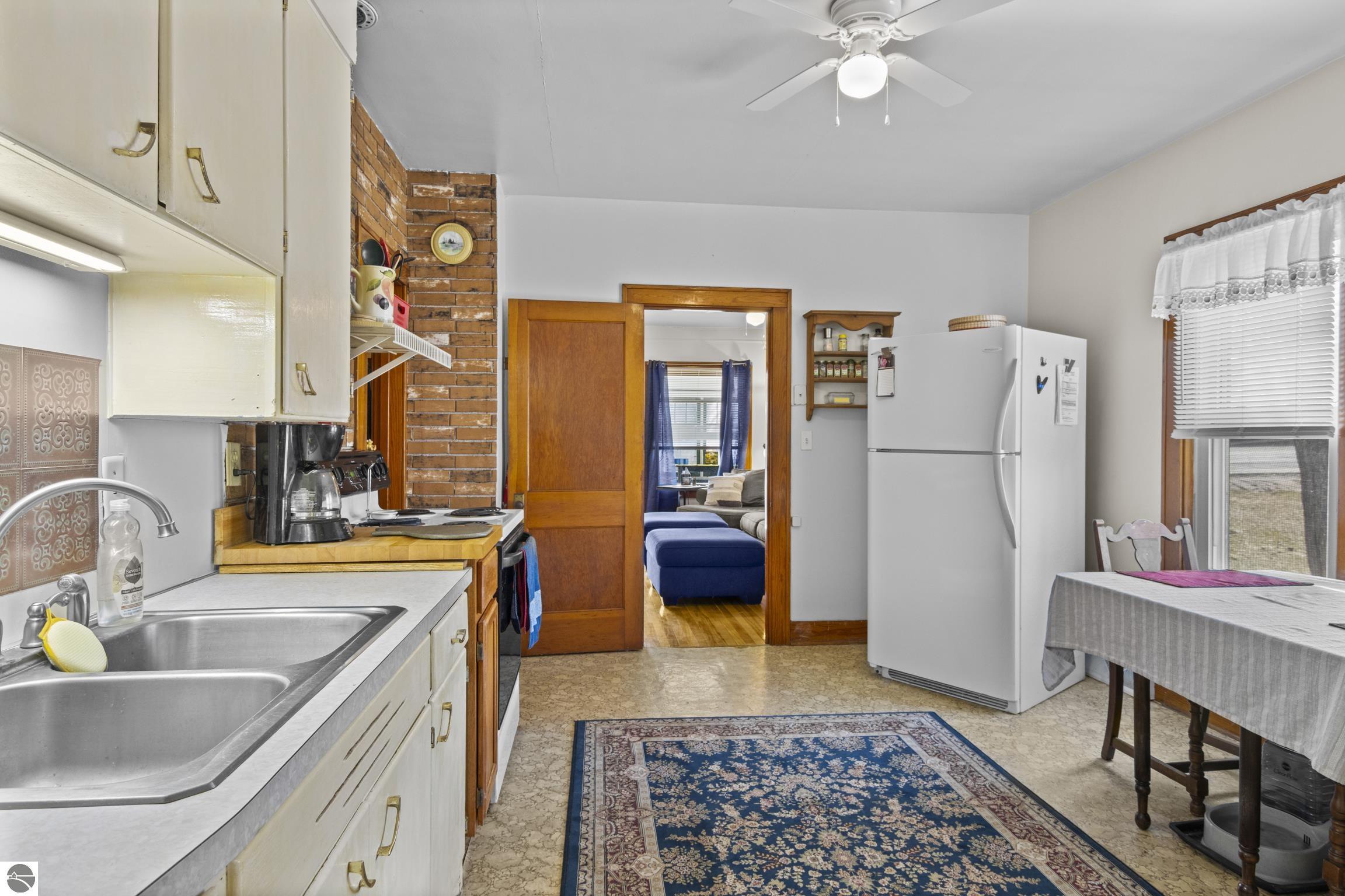 8952 S Kasson Street