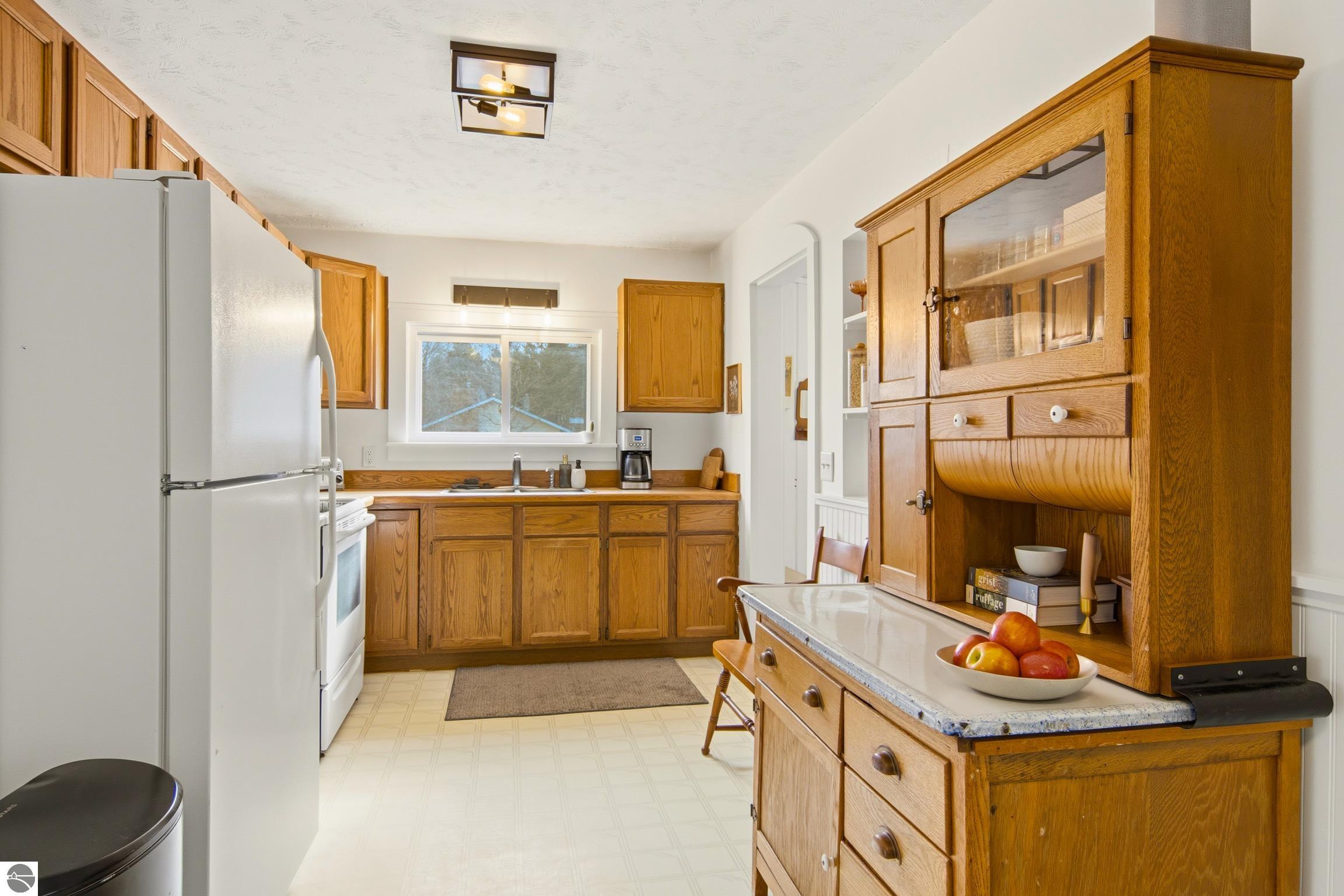 10099 W Aylsworth Street