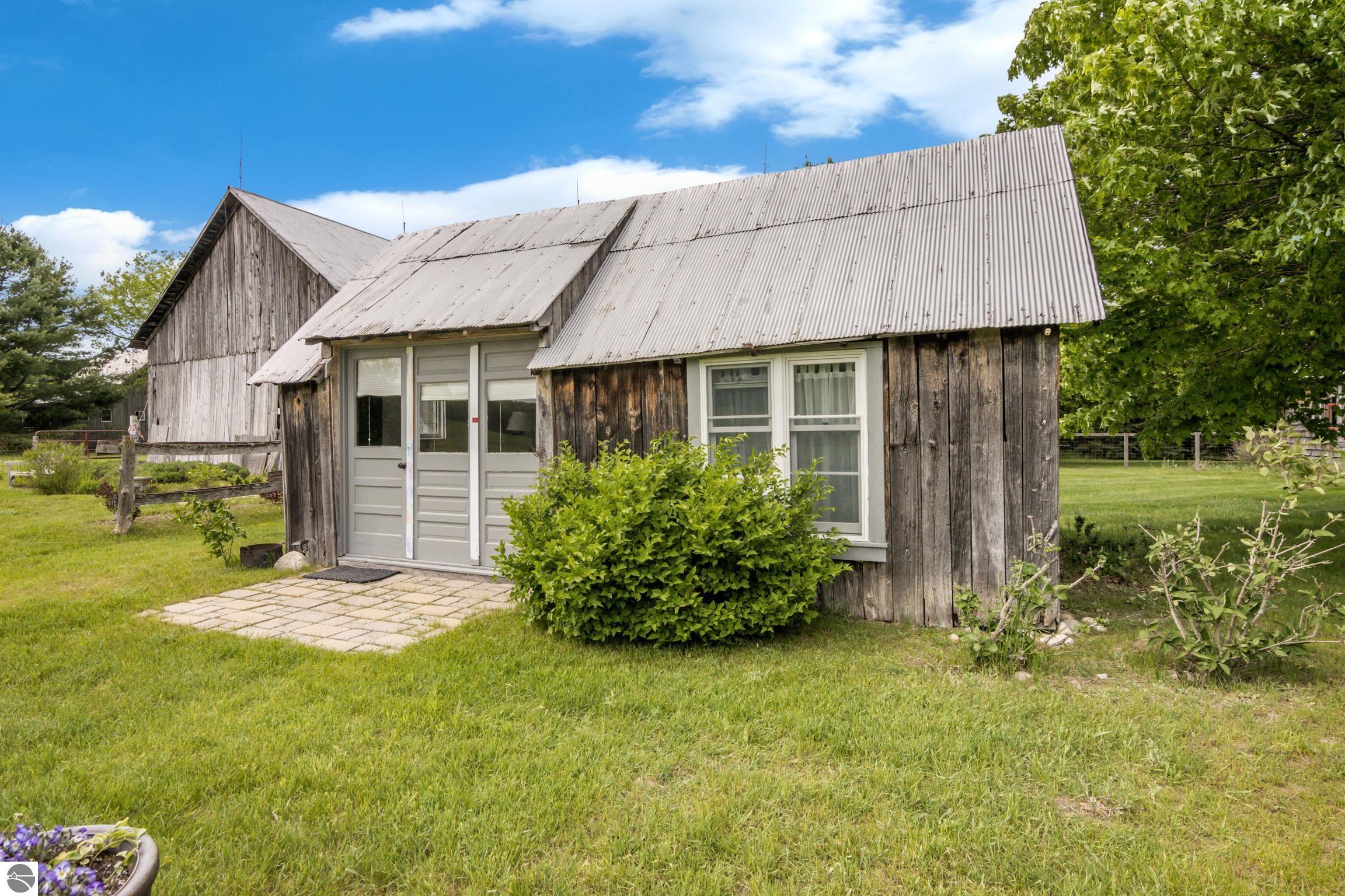 3362 S French Road