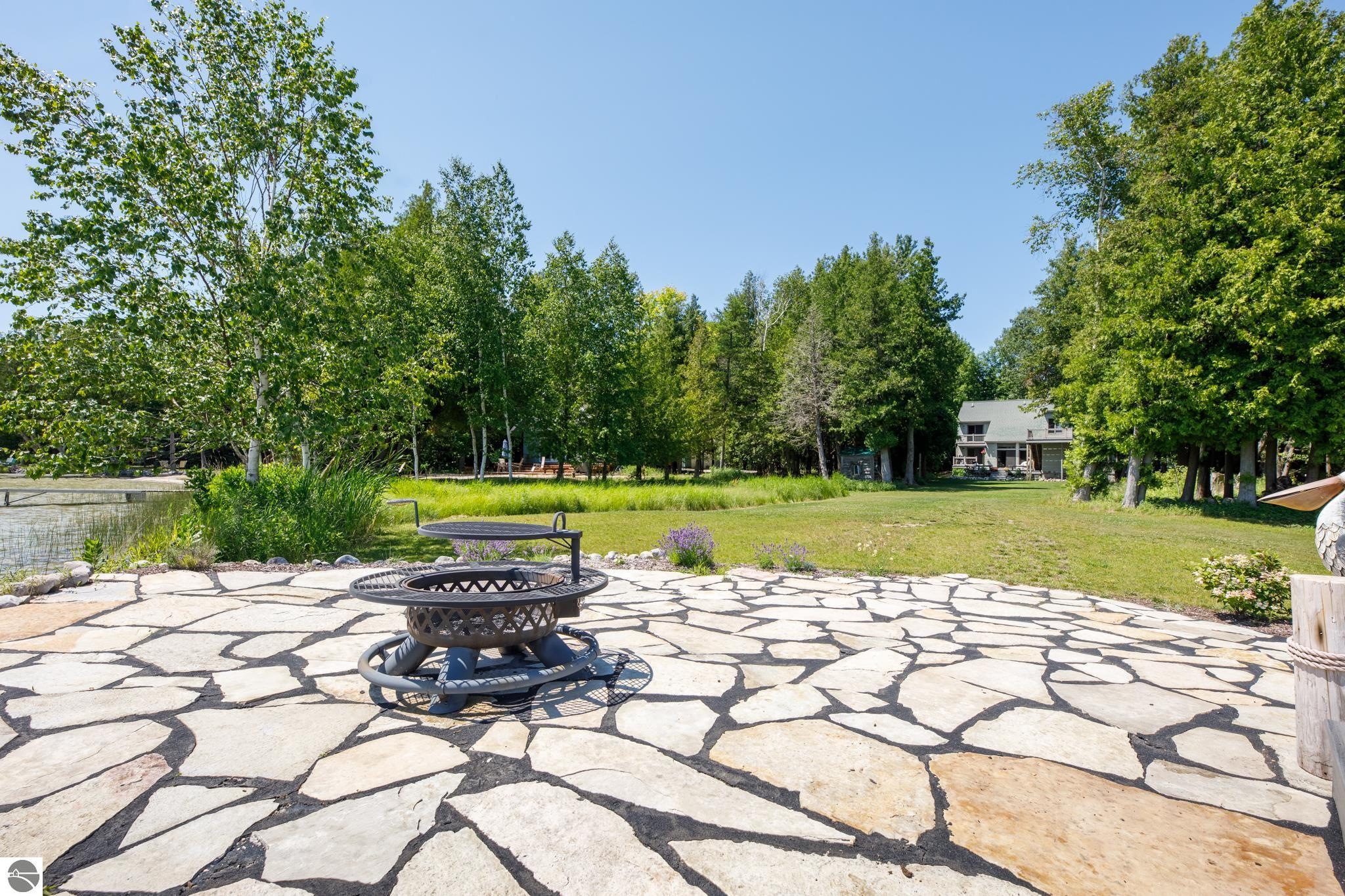 708 E Sugar Bay Lane