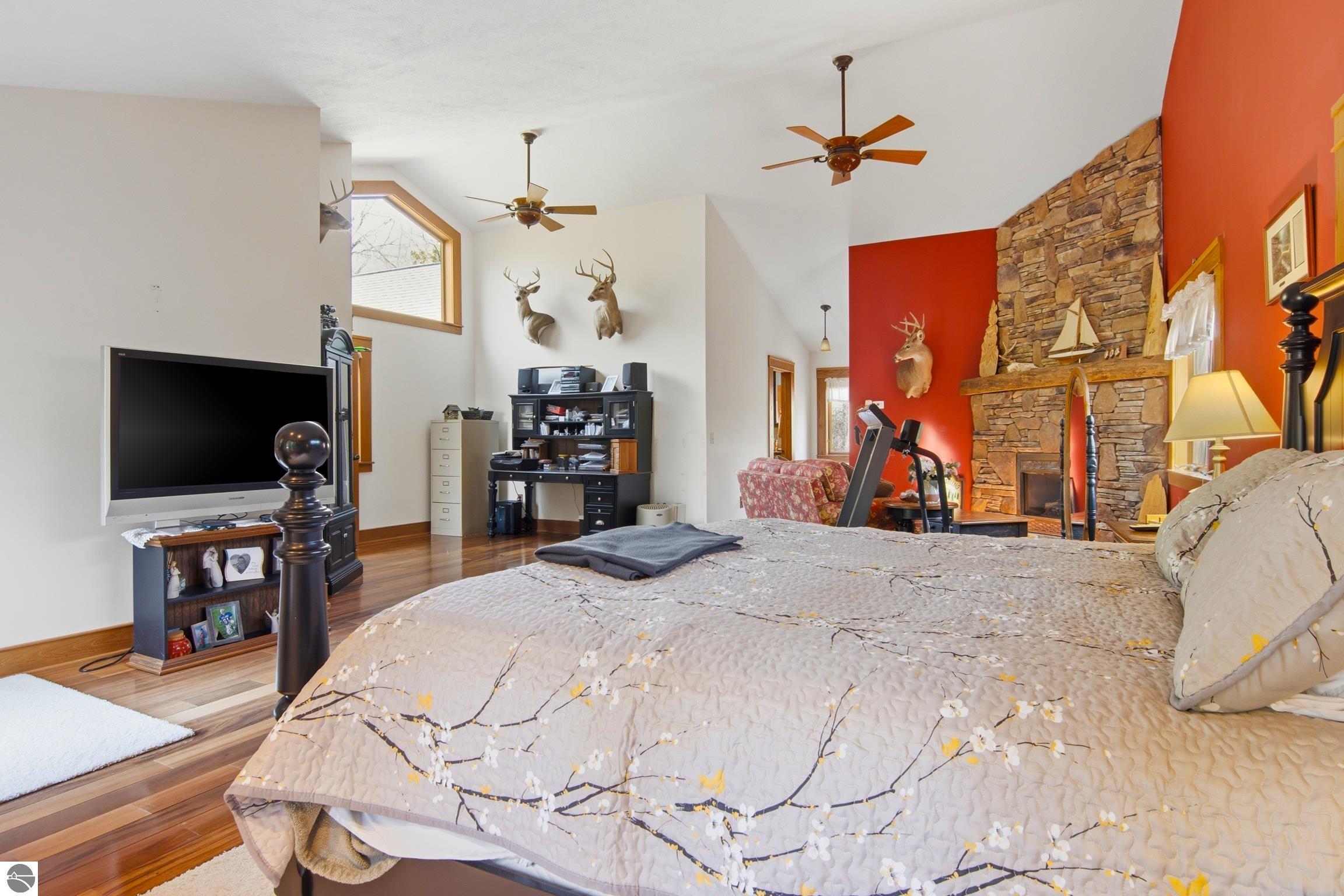 708 E Sugar Bay Lane