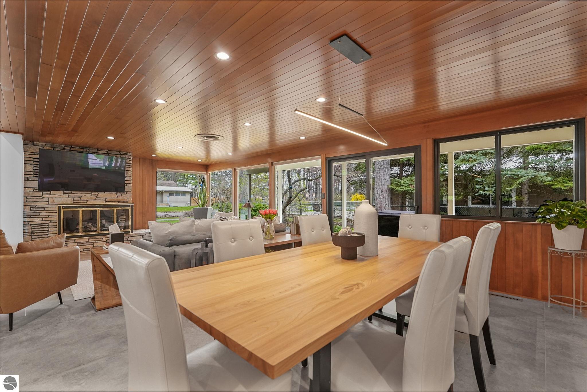 1236 Anderson Road
