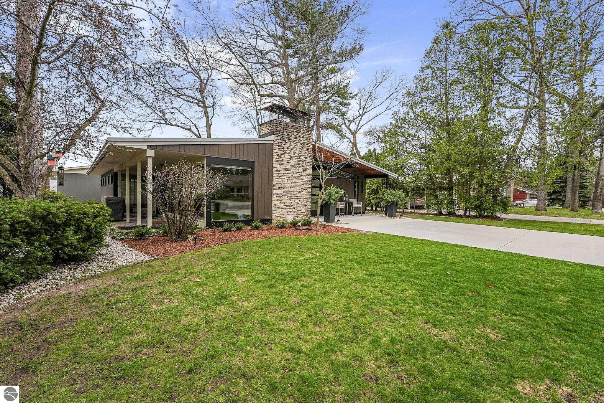 1236 Anderson Road