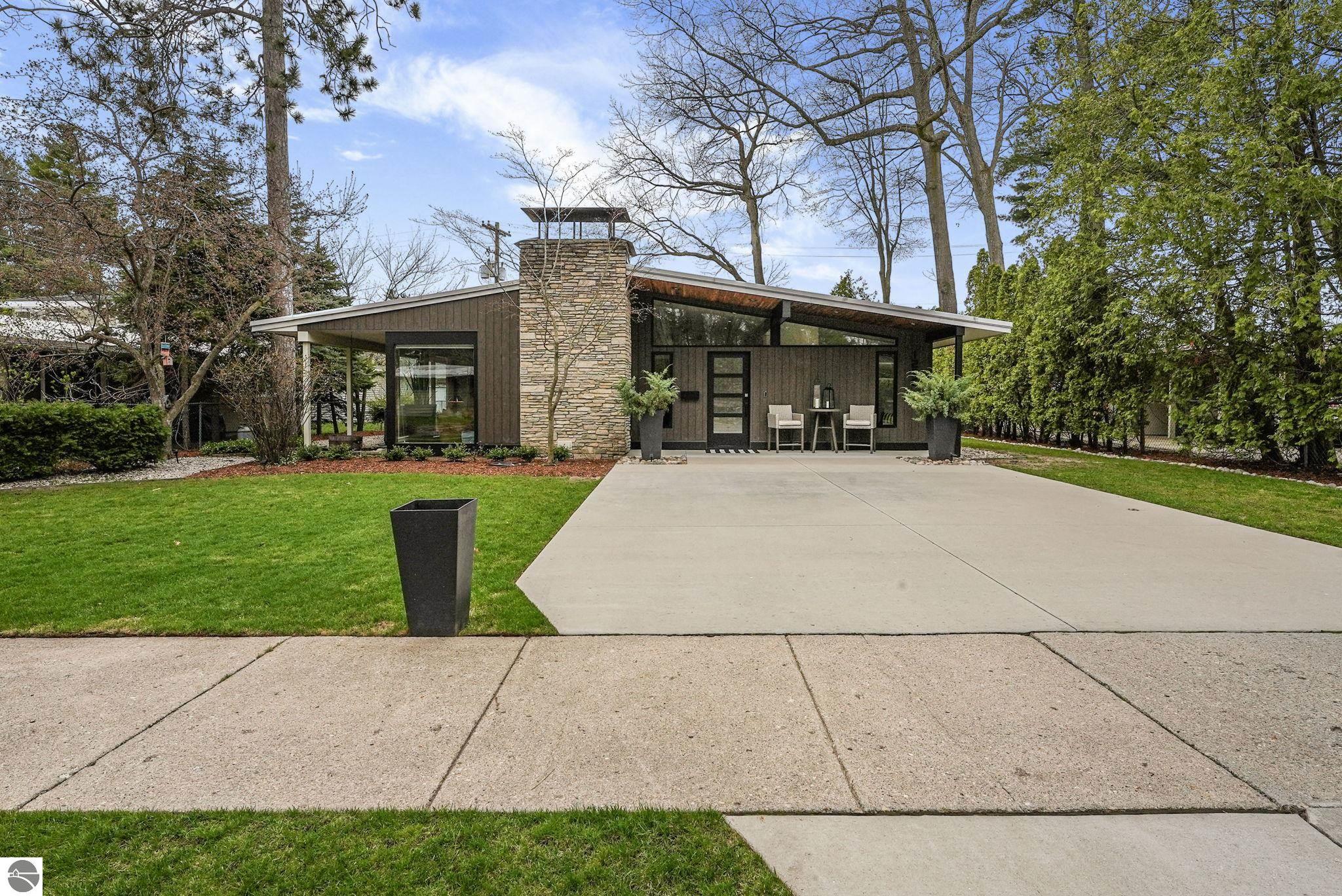 1236 Anderson Road