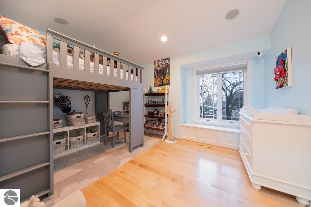 1724 Wayne