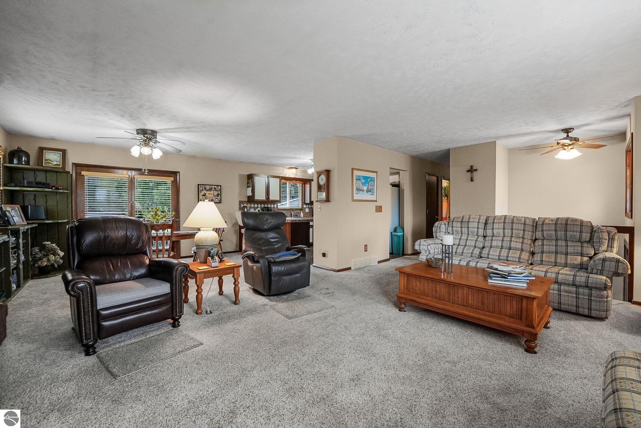 3032 Silver Lake Road
