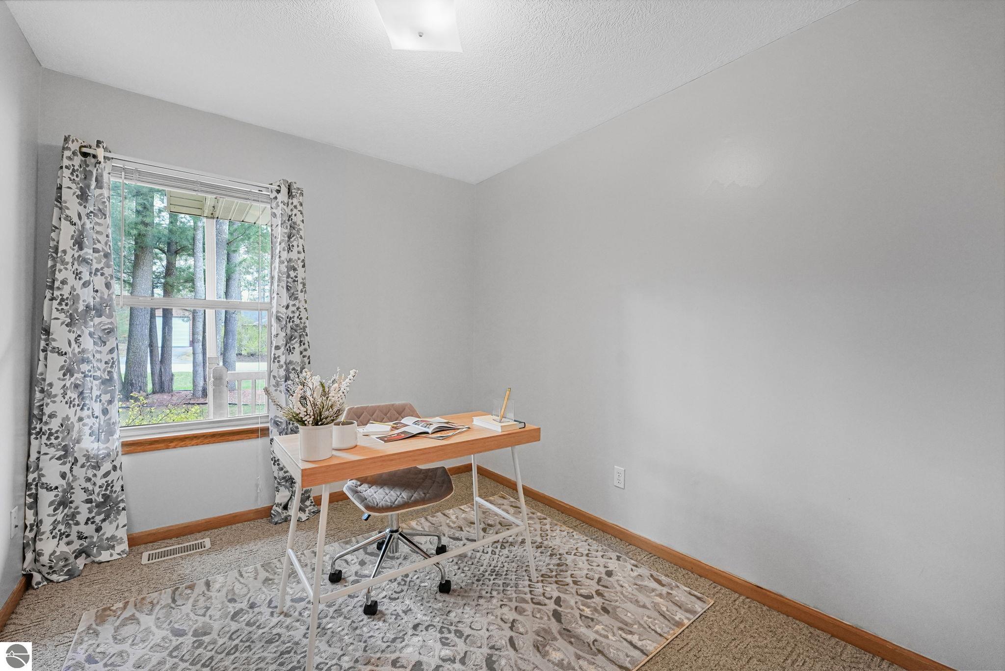 9239 Evergreen