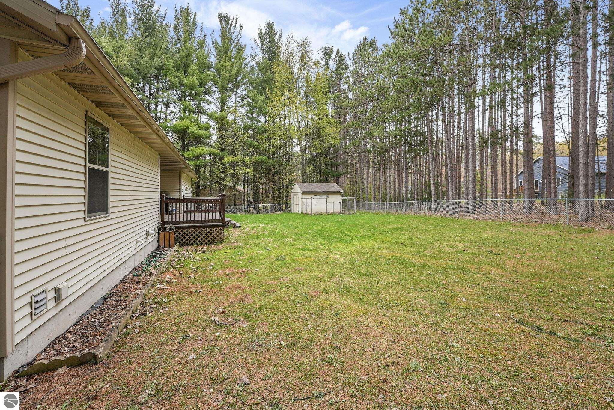 9239 Evergreen
