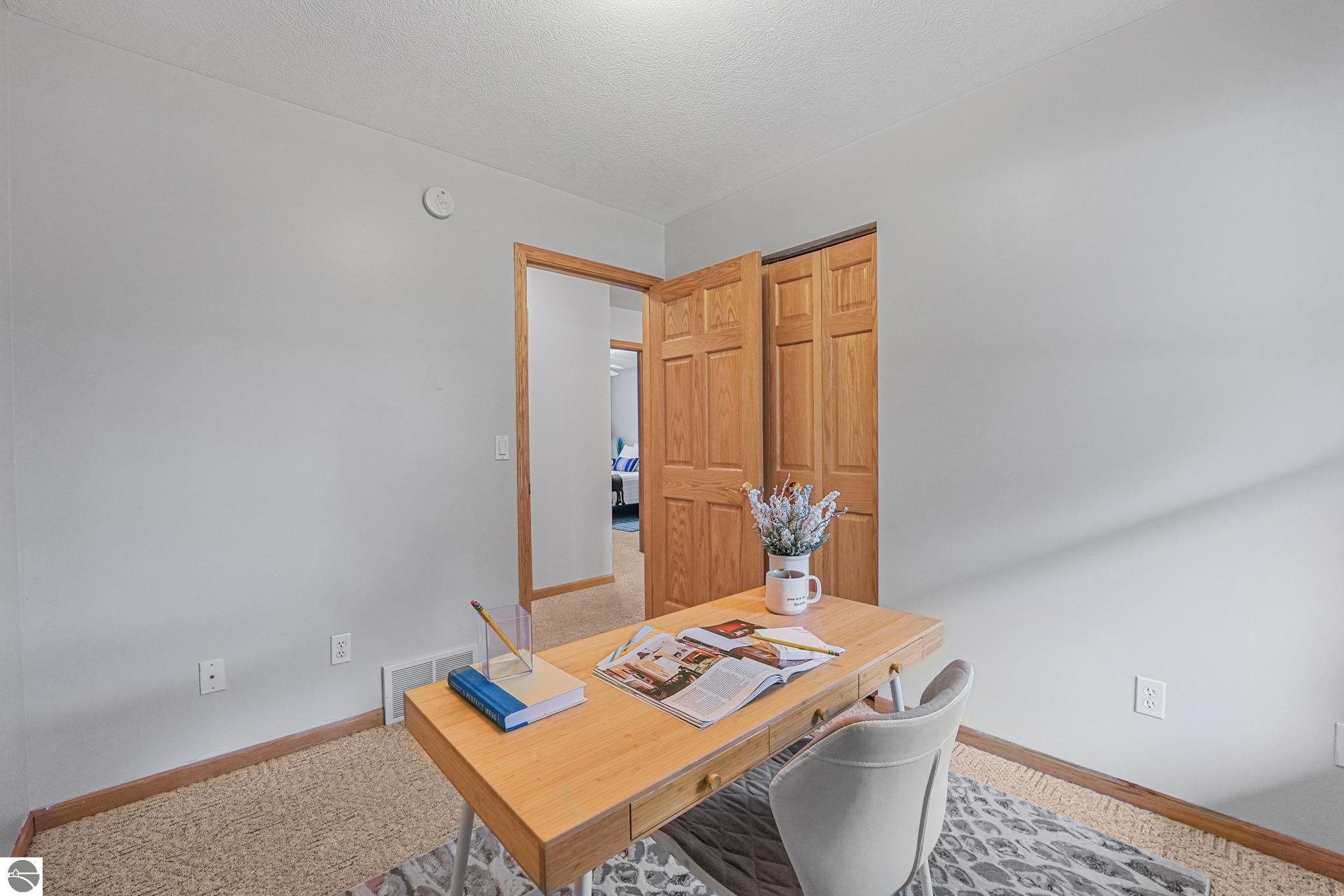 9239 Evergreen