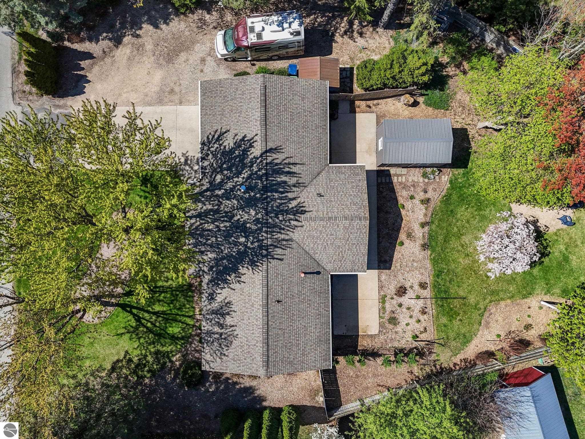 2900 Victoria Drive