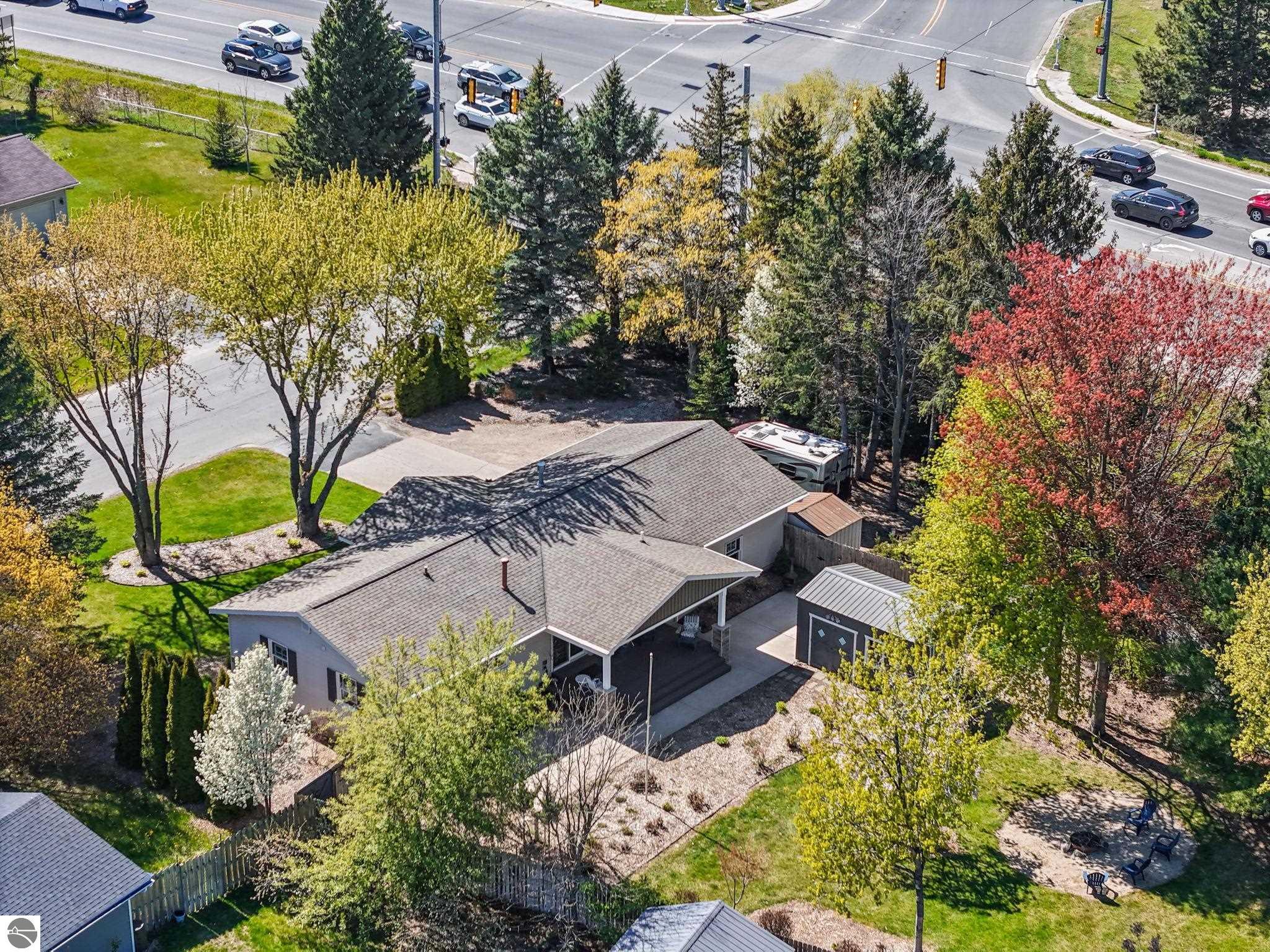 2900 Victoria Drive