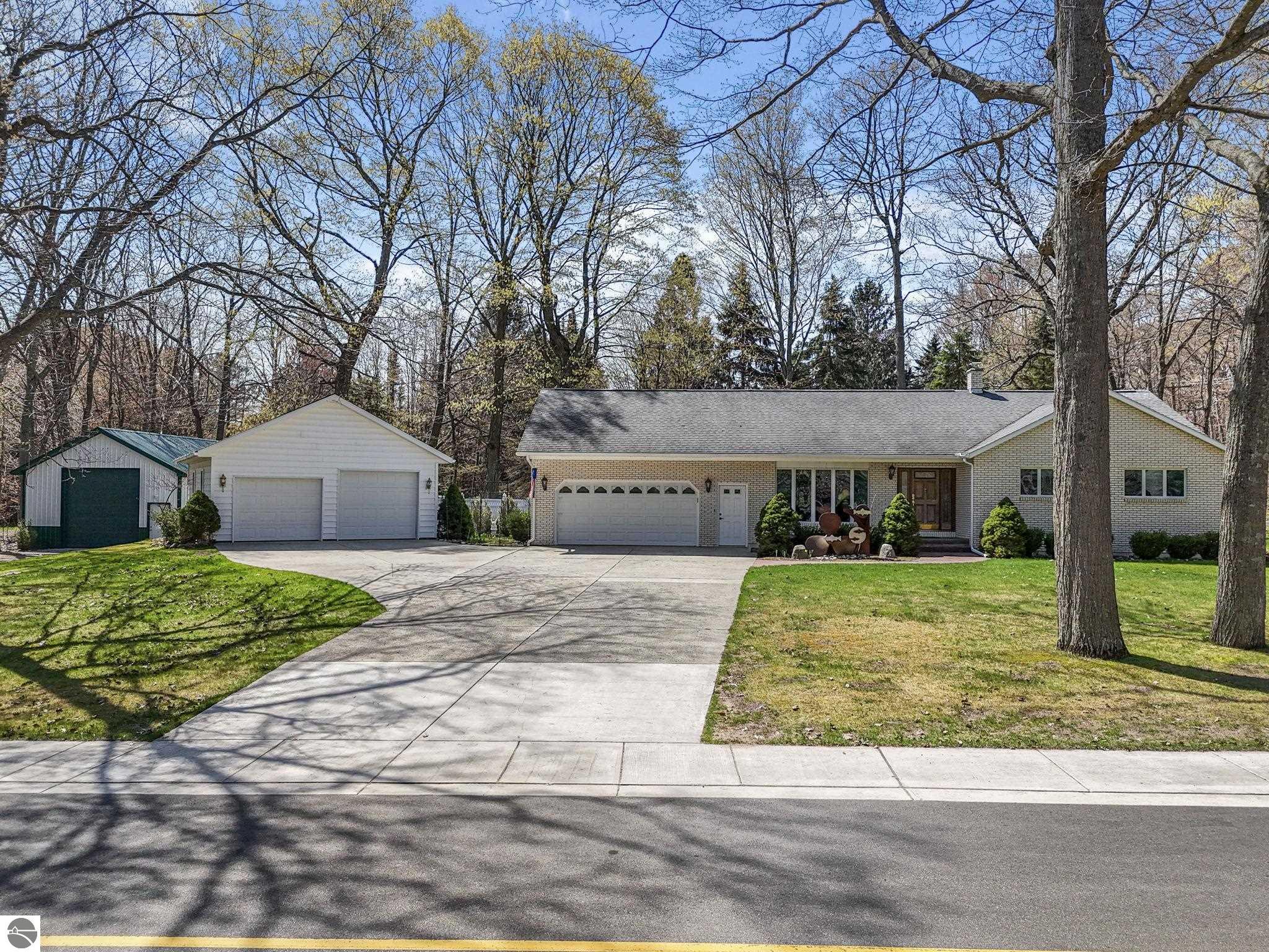 100 Maple Avenue