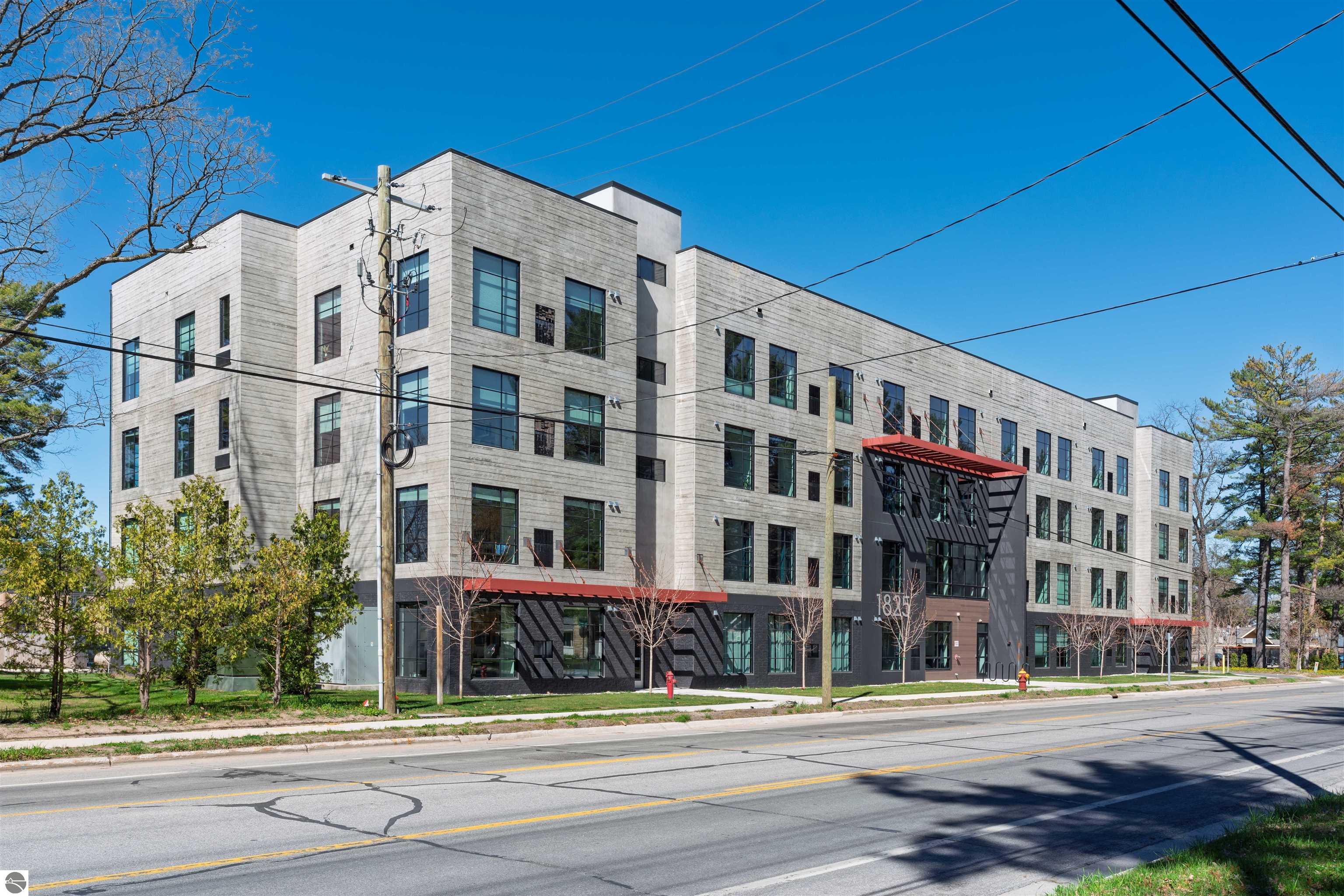 1825 E Eighth Street # 220