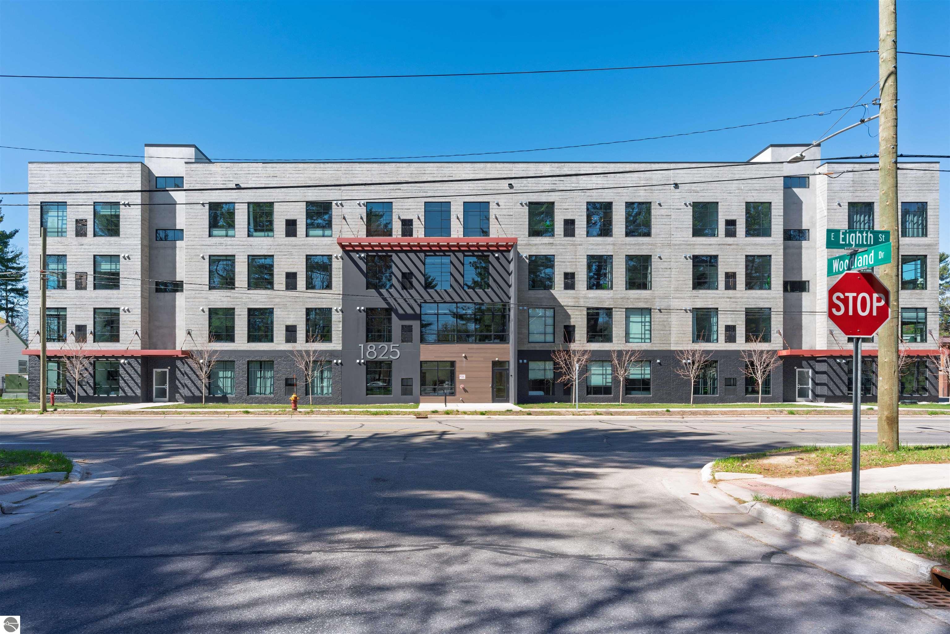 1825 E Eighth Street # 220