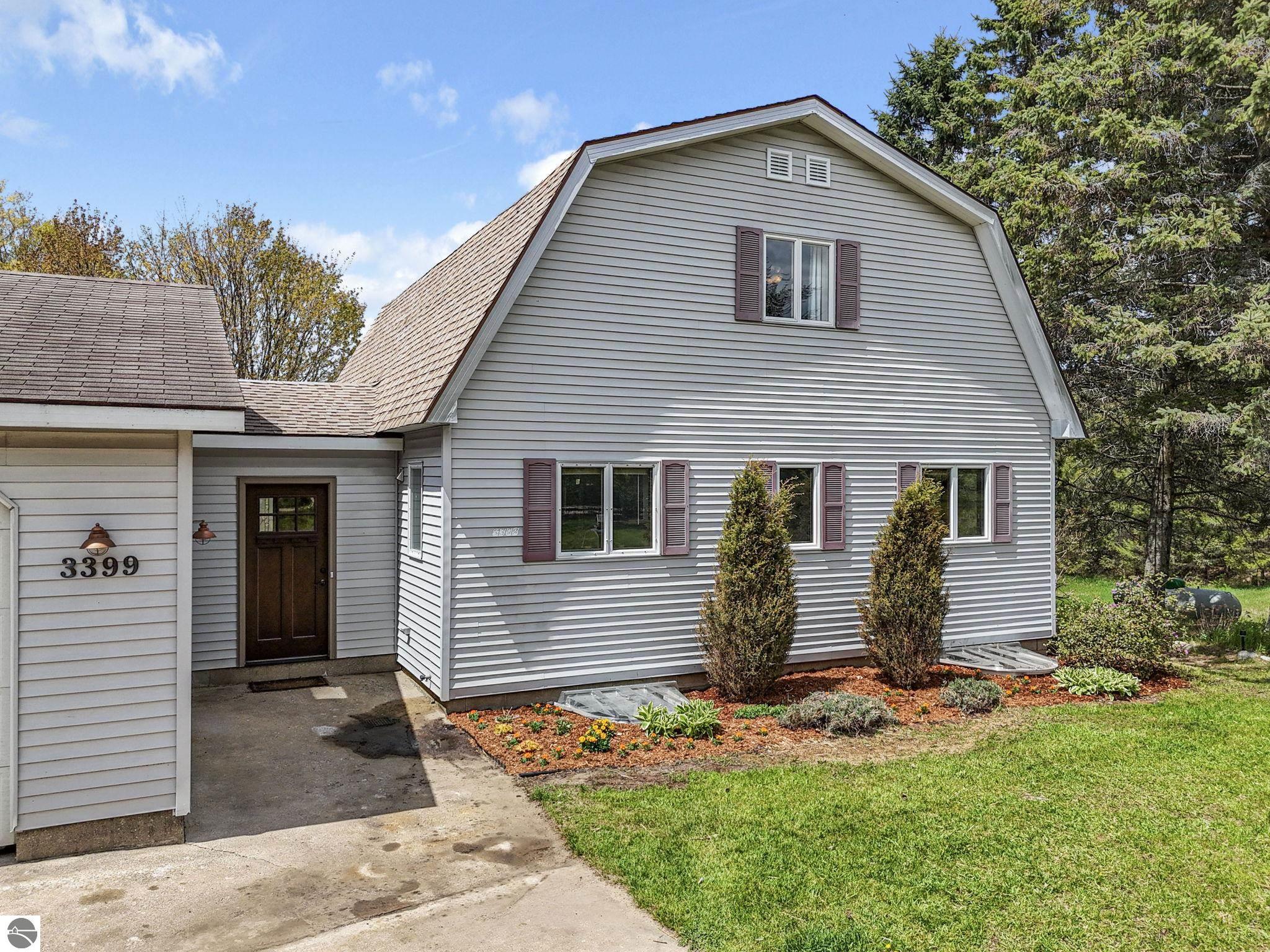 3399 N Seeley Road