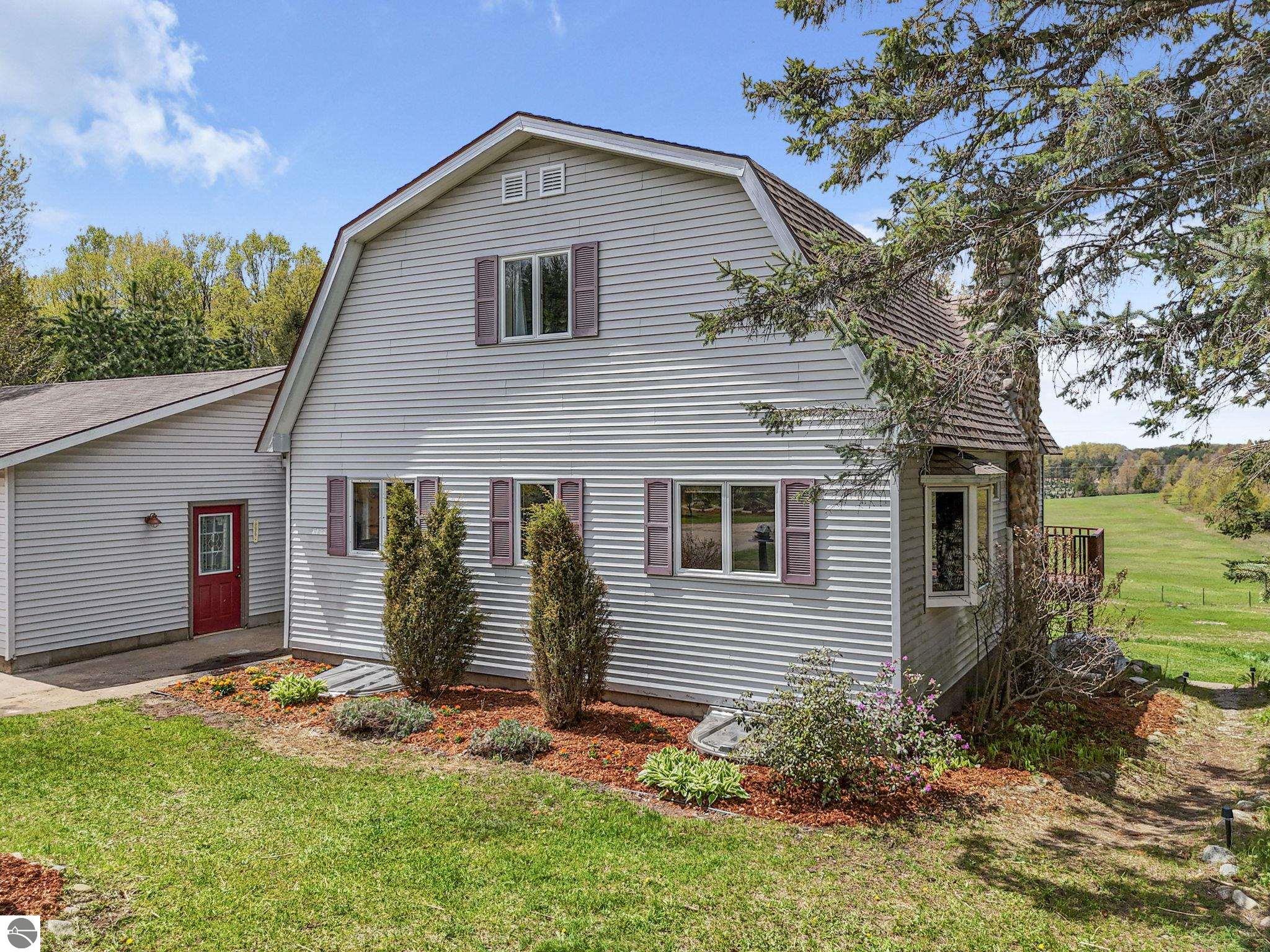 3399 N Seeley Road