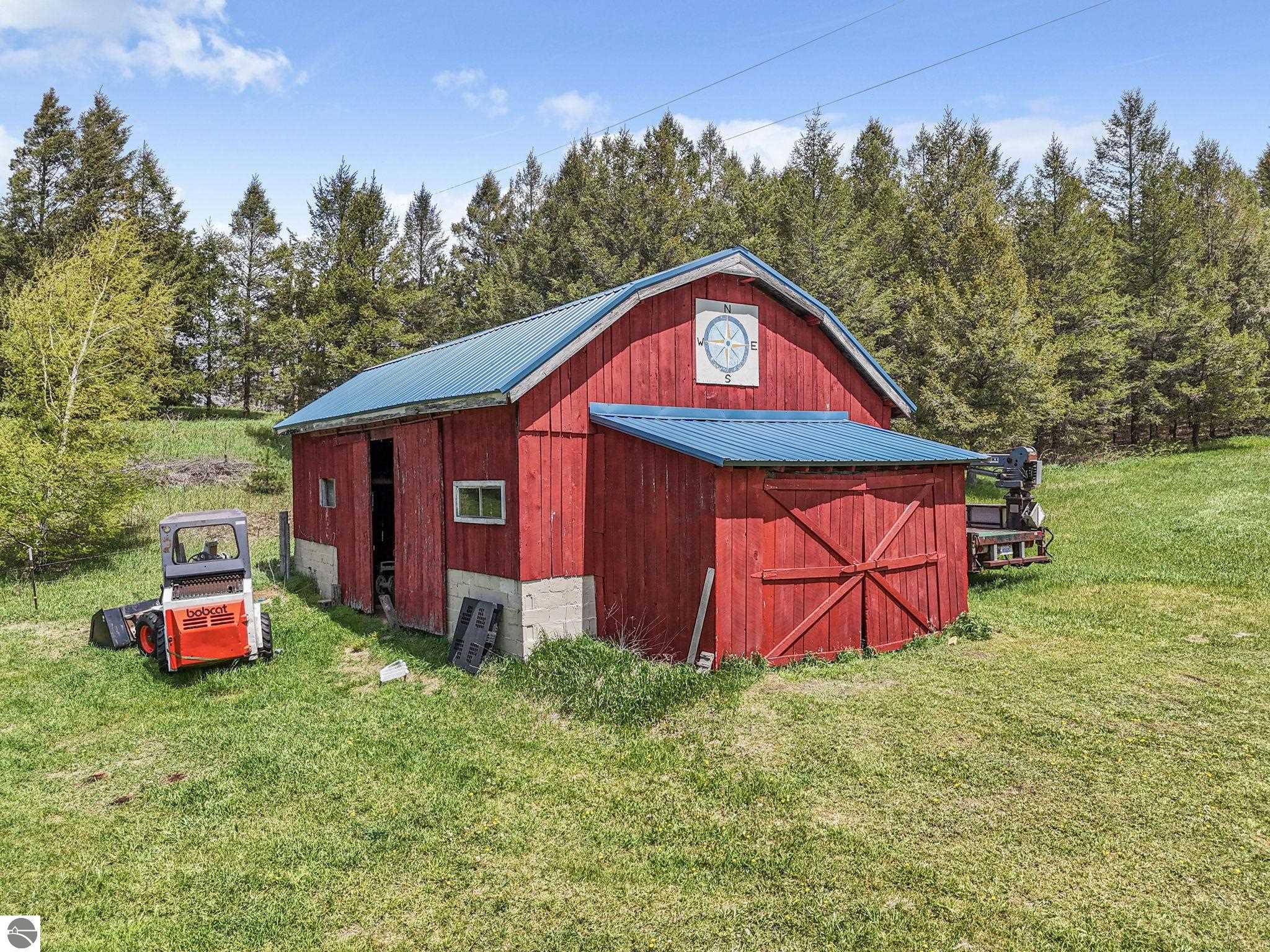 3399 N Seeley Road