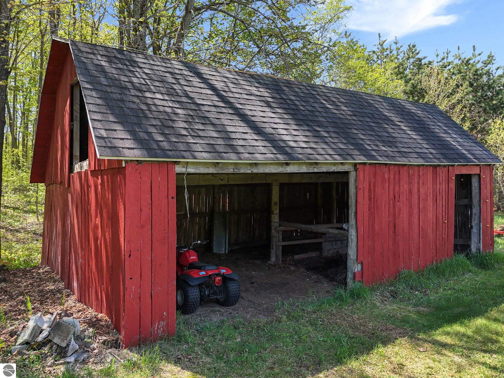 3399 N Seeley Road