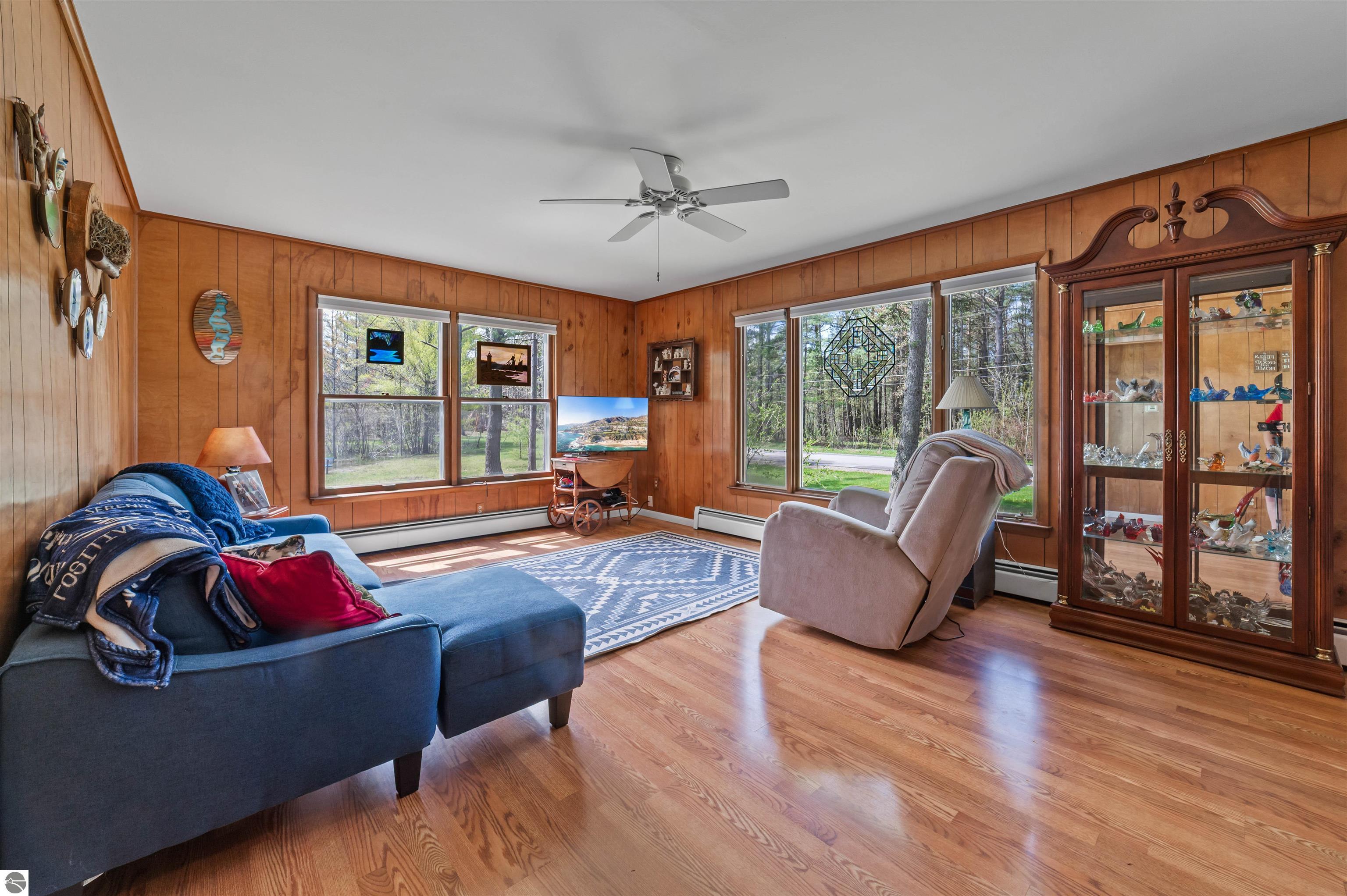 3081 Green Tree Drive