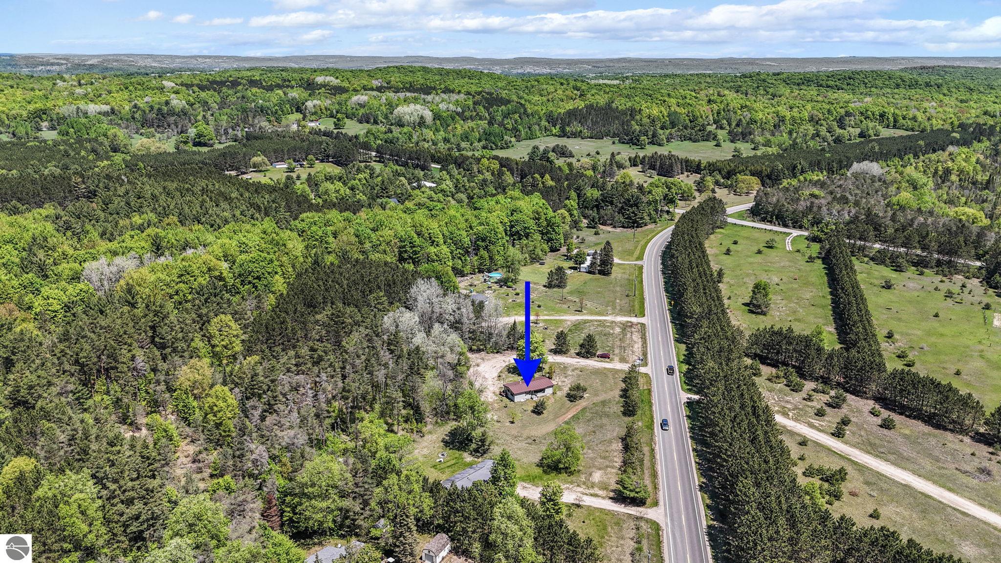 1124 W Eddy School Road