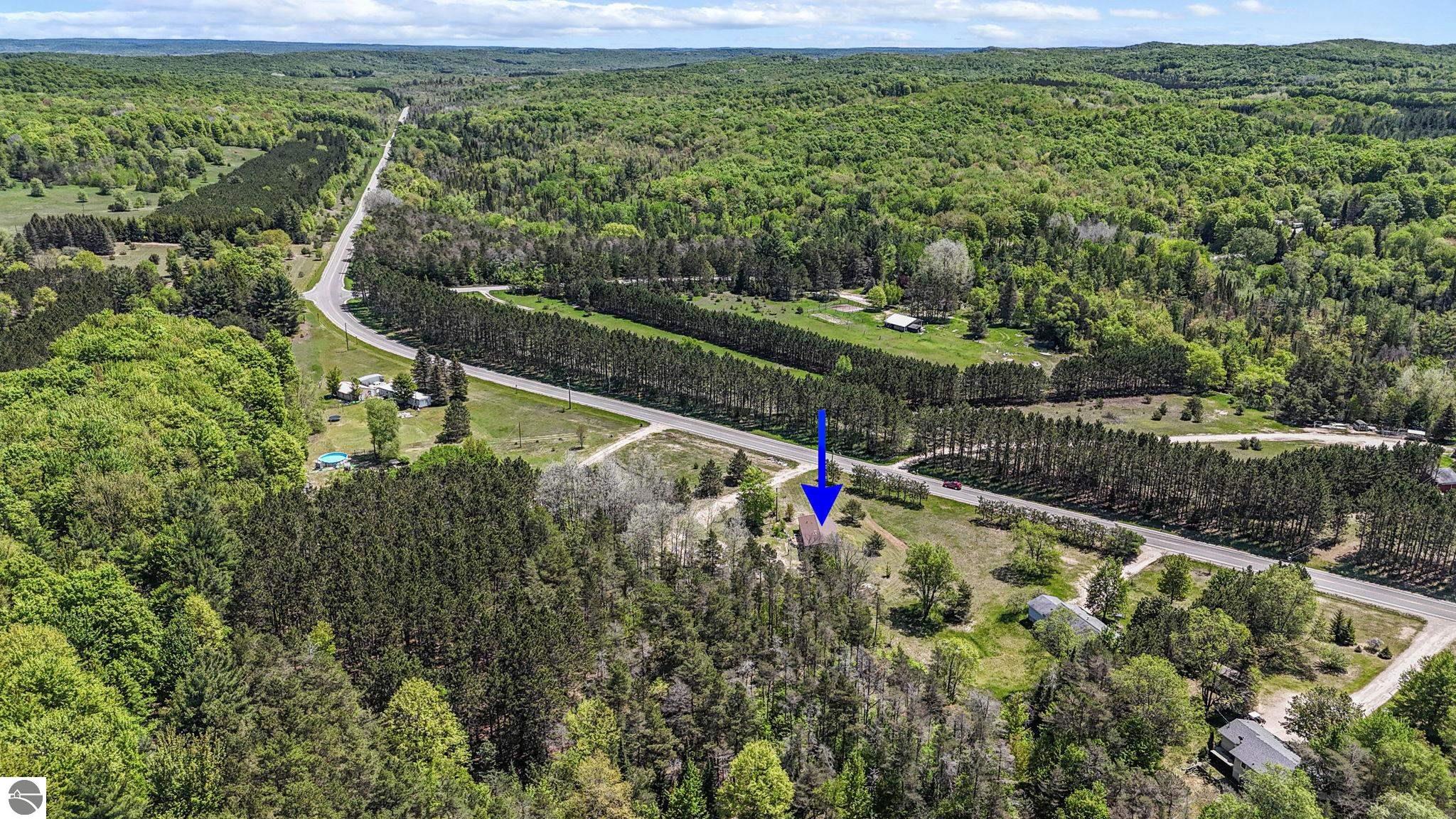 1124 W Eddy School Road
