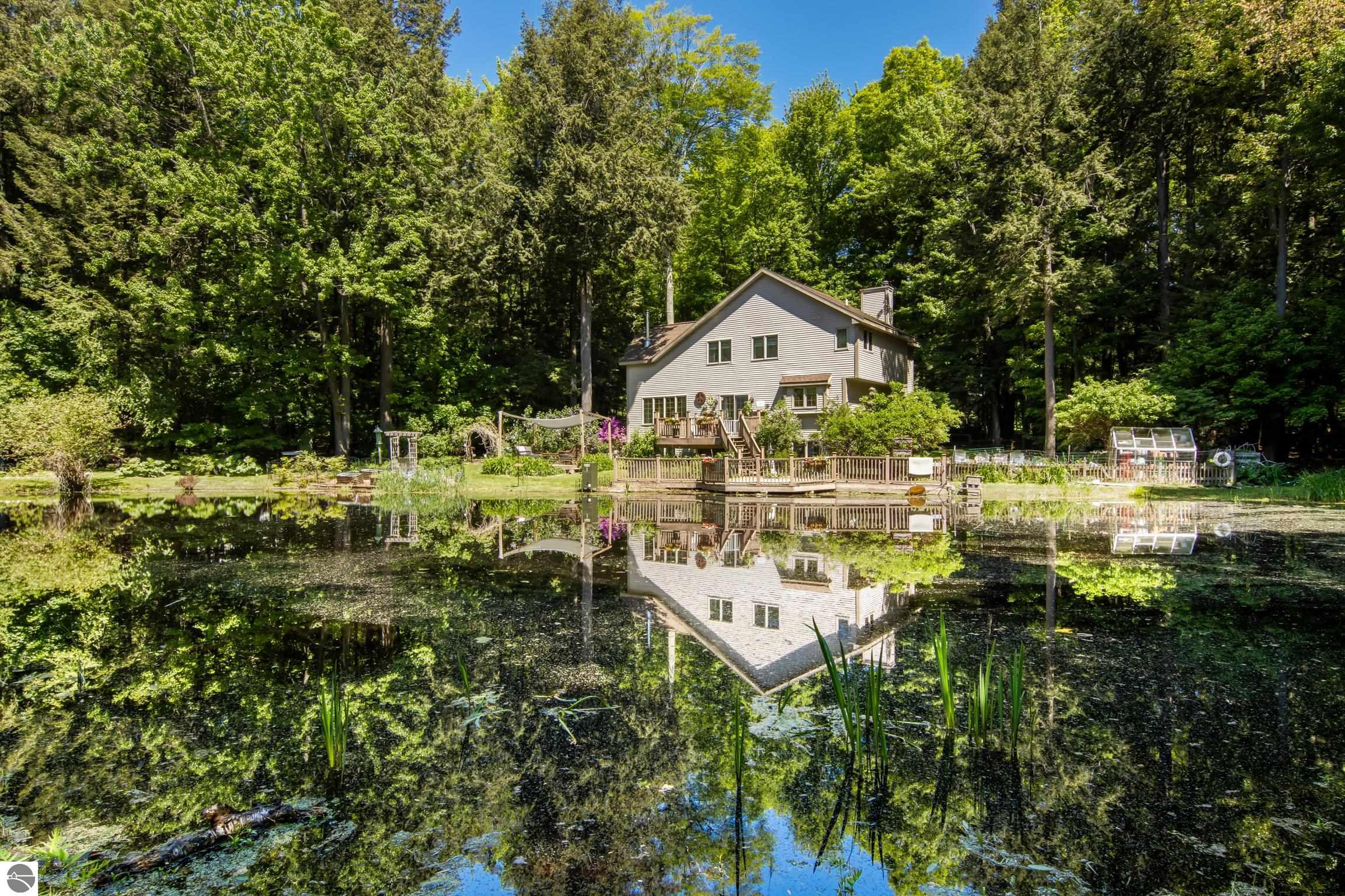 1504 Cedar Drive