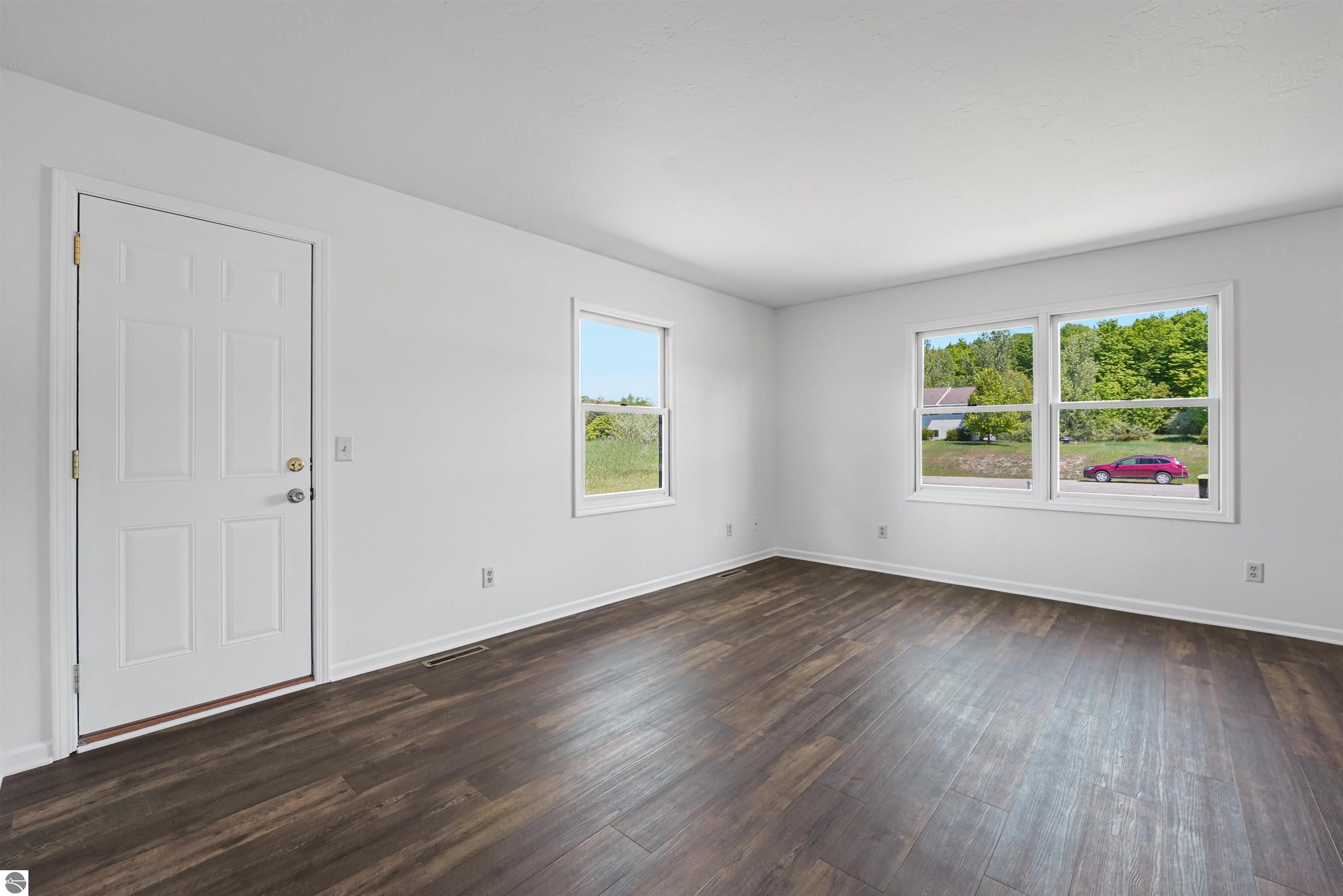 3434 Mahoney Drive