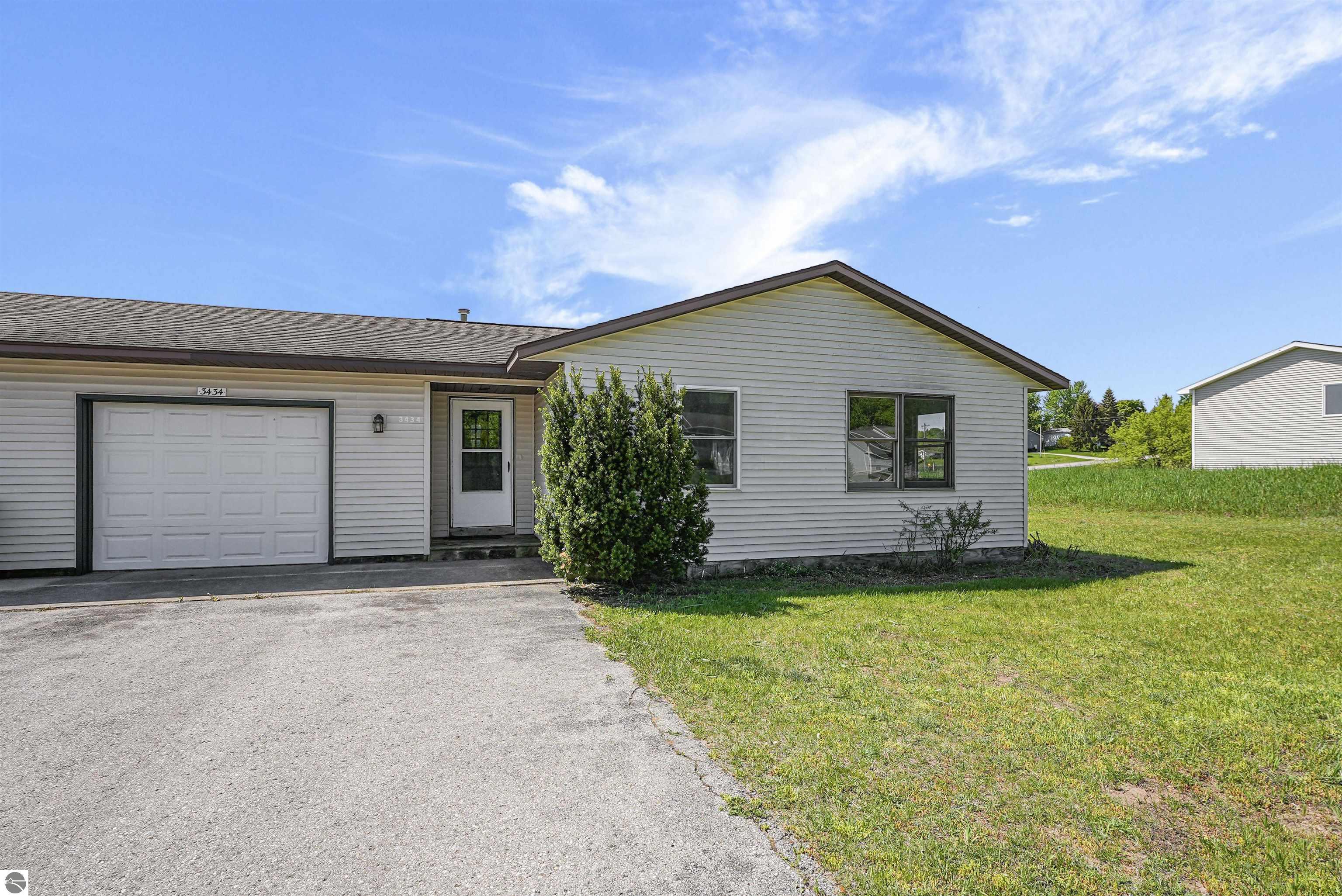 3434 Mahoney Drive