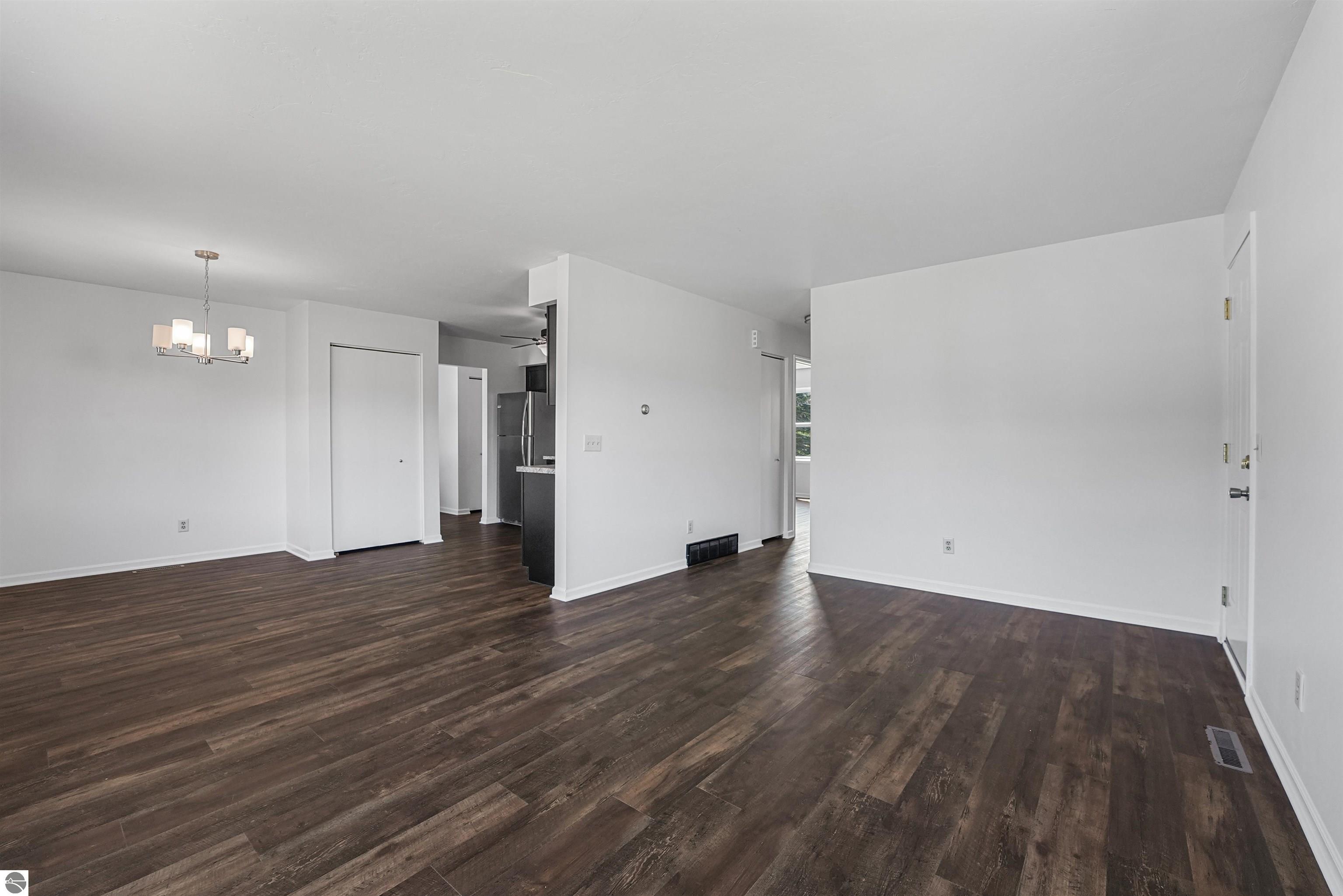 3434 Mahoney Drive