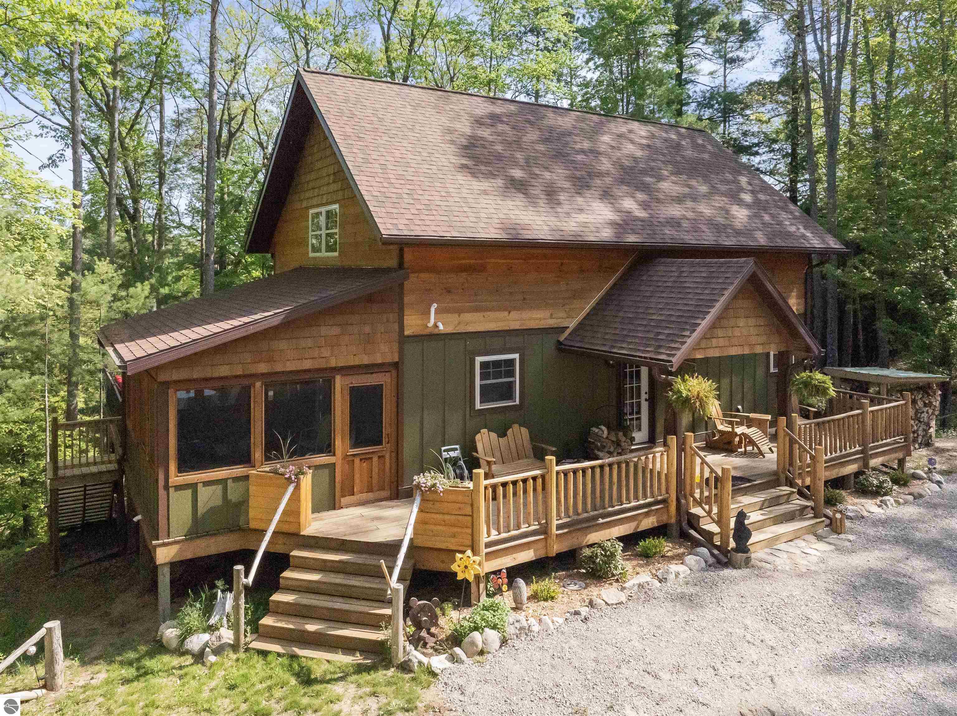 8088 N Roberts Road