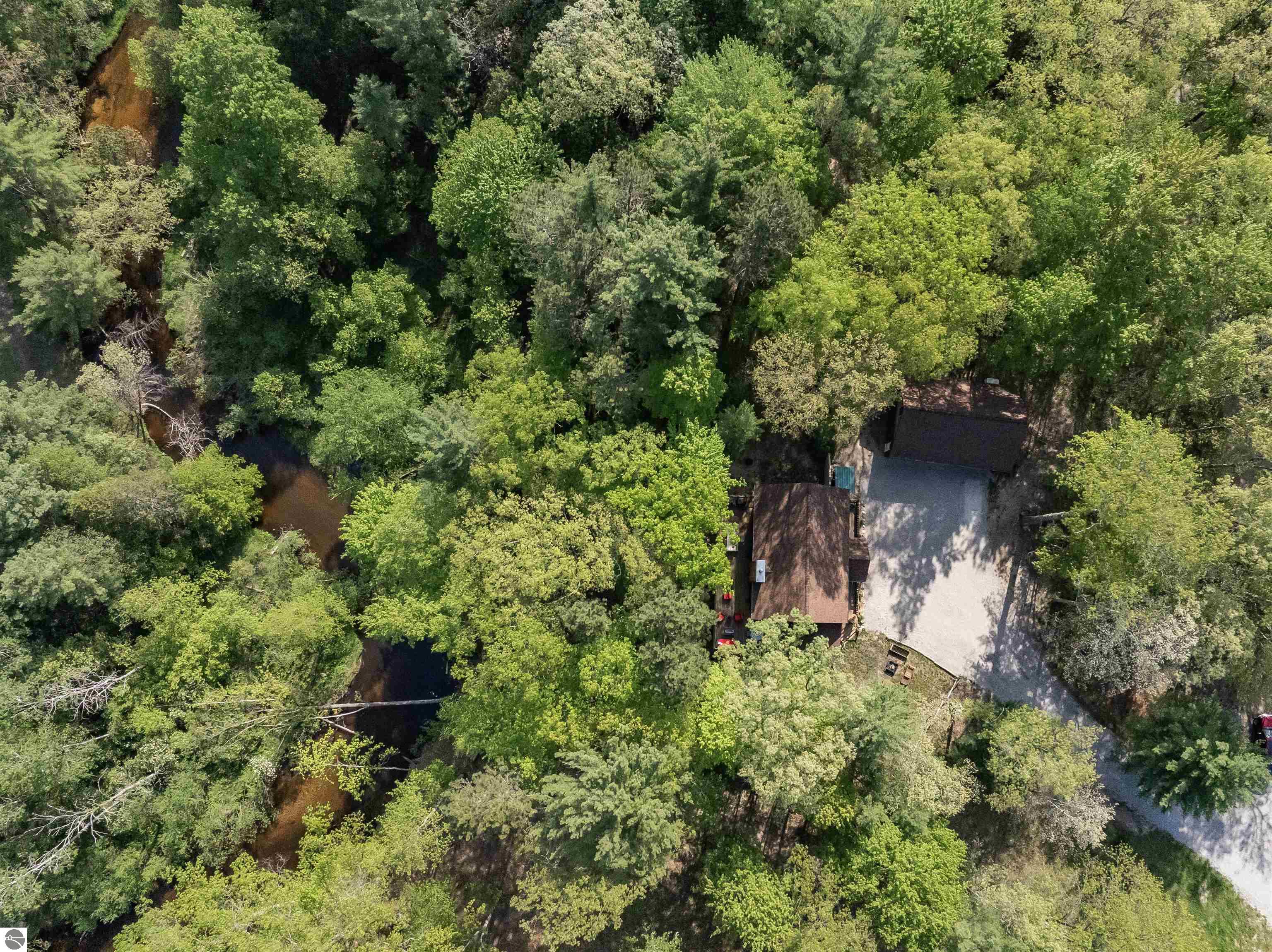8088 N Roberts Road
