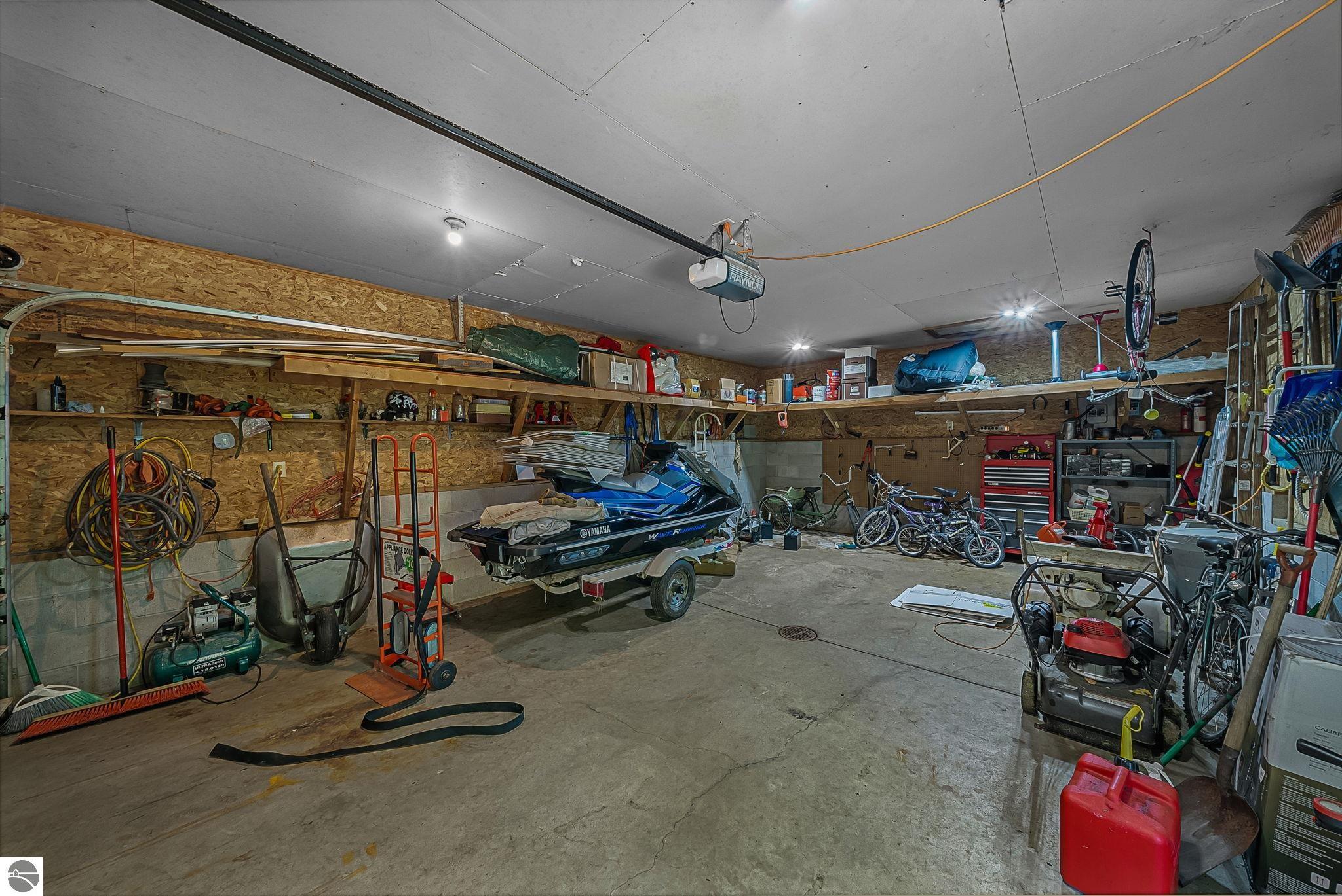 2014 Birchview Drive