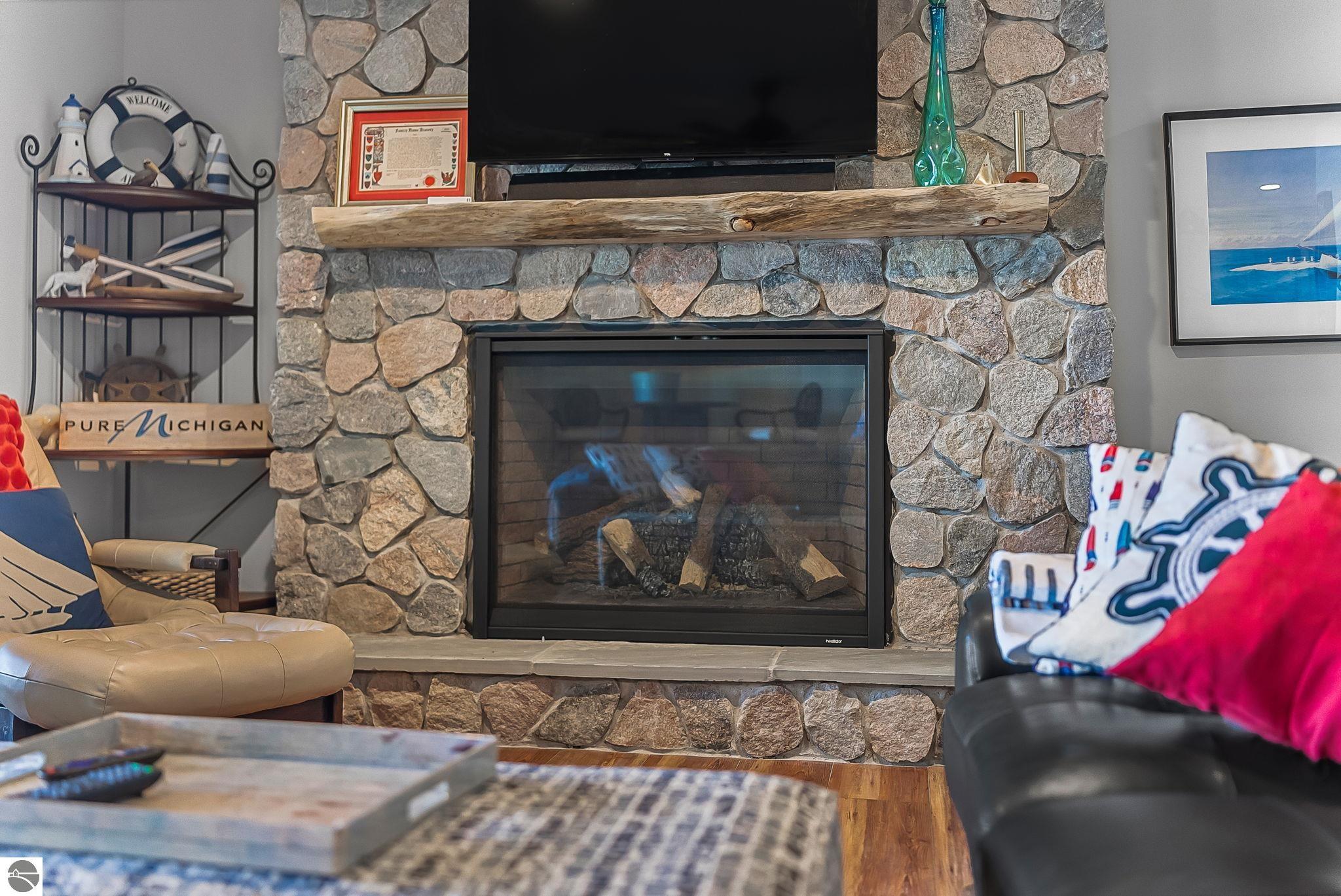 2014 Birchview Drive