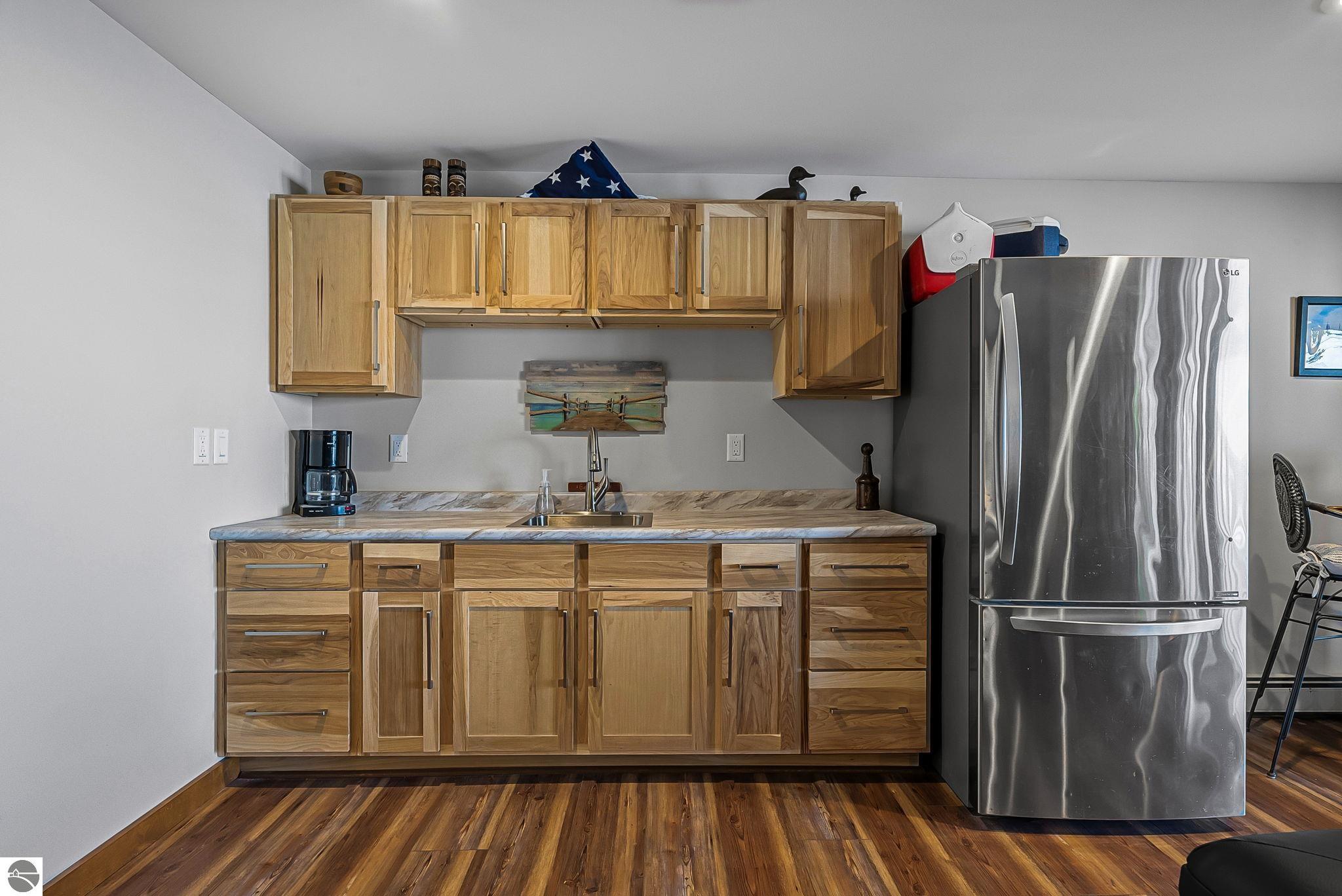 2014 Birchview Drive