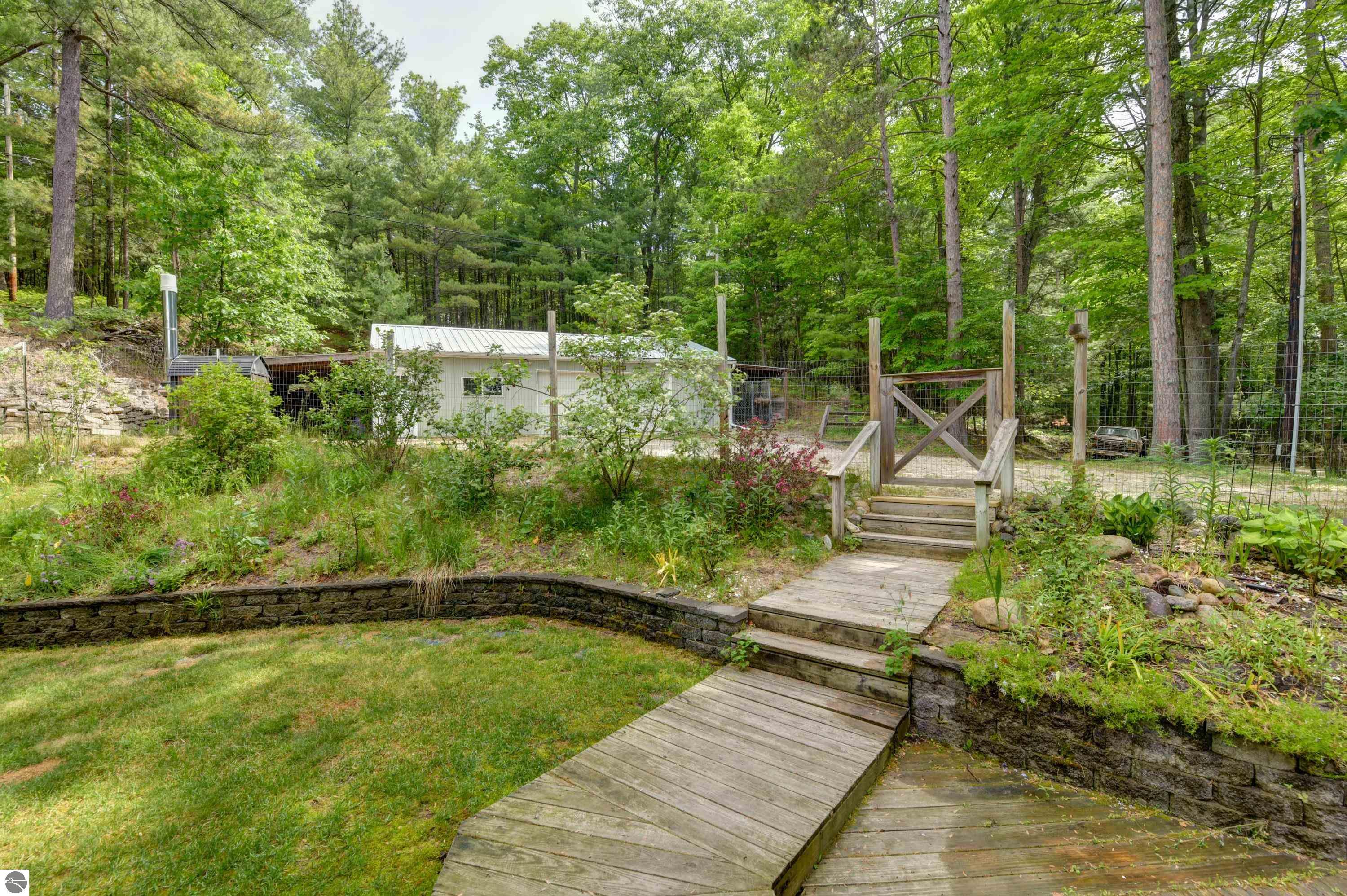3870 Harolds Road