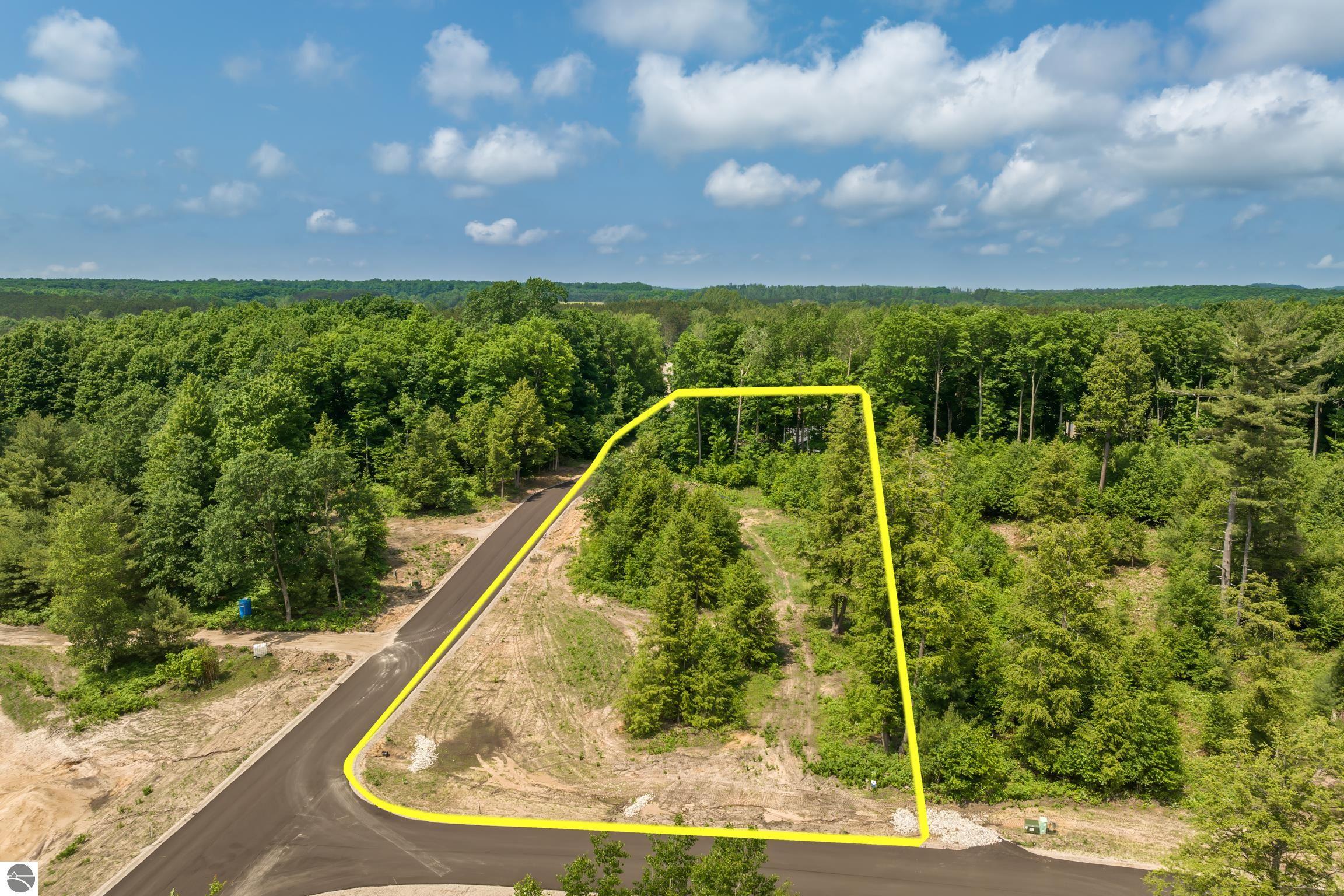 8910 Hemlock Hill Drive
