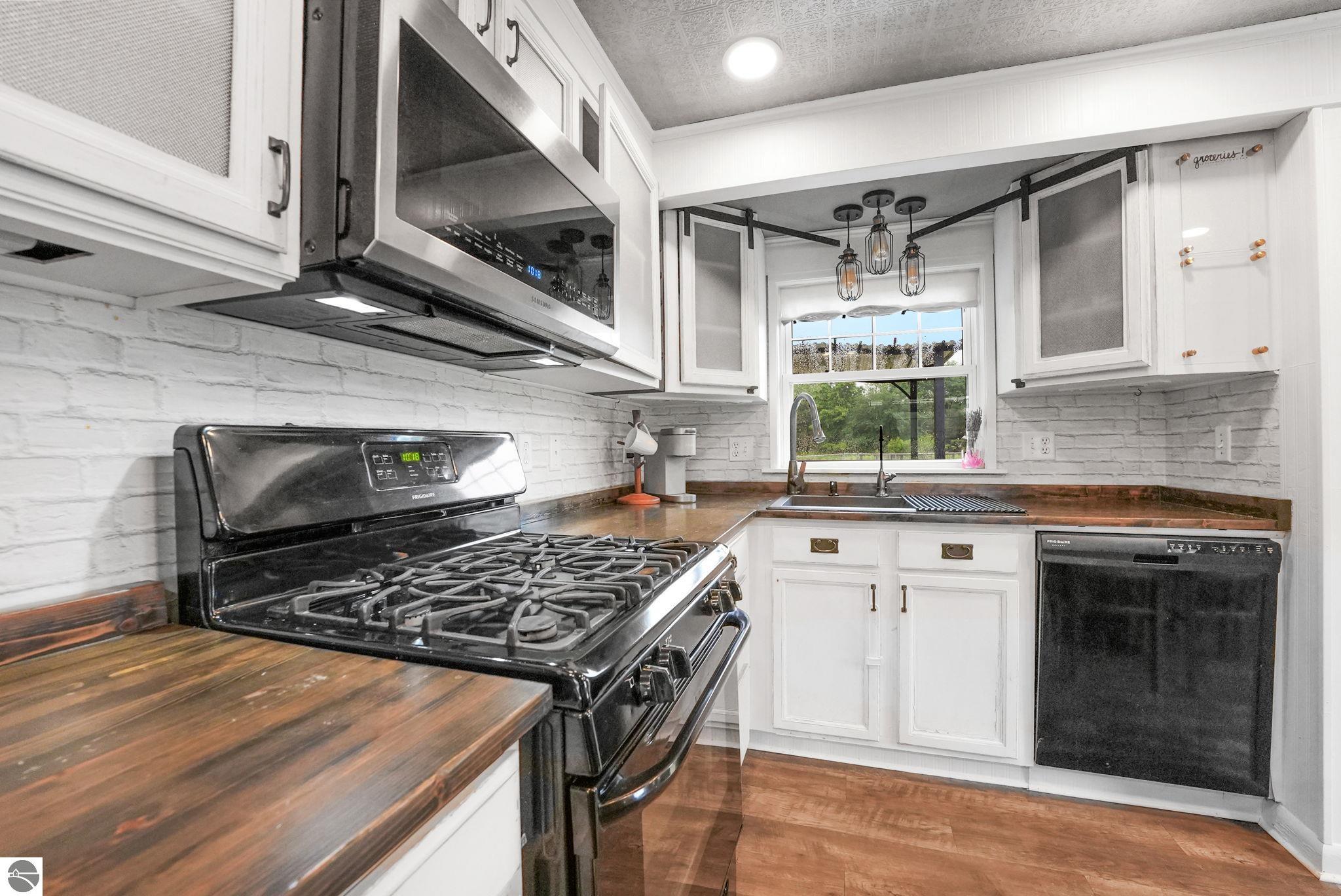 4535 Norton Drive