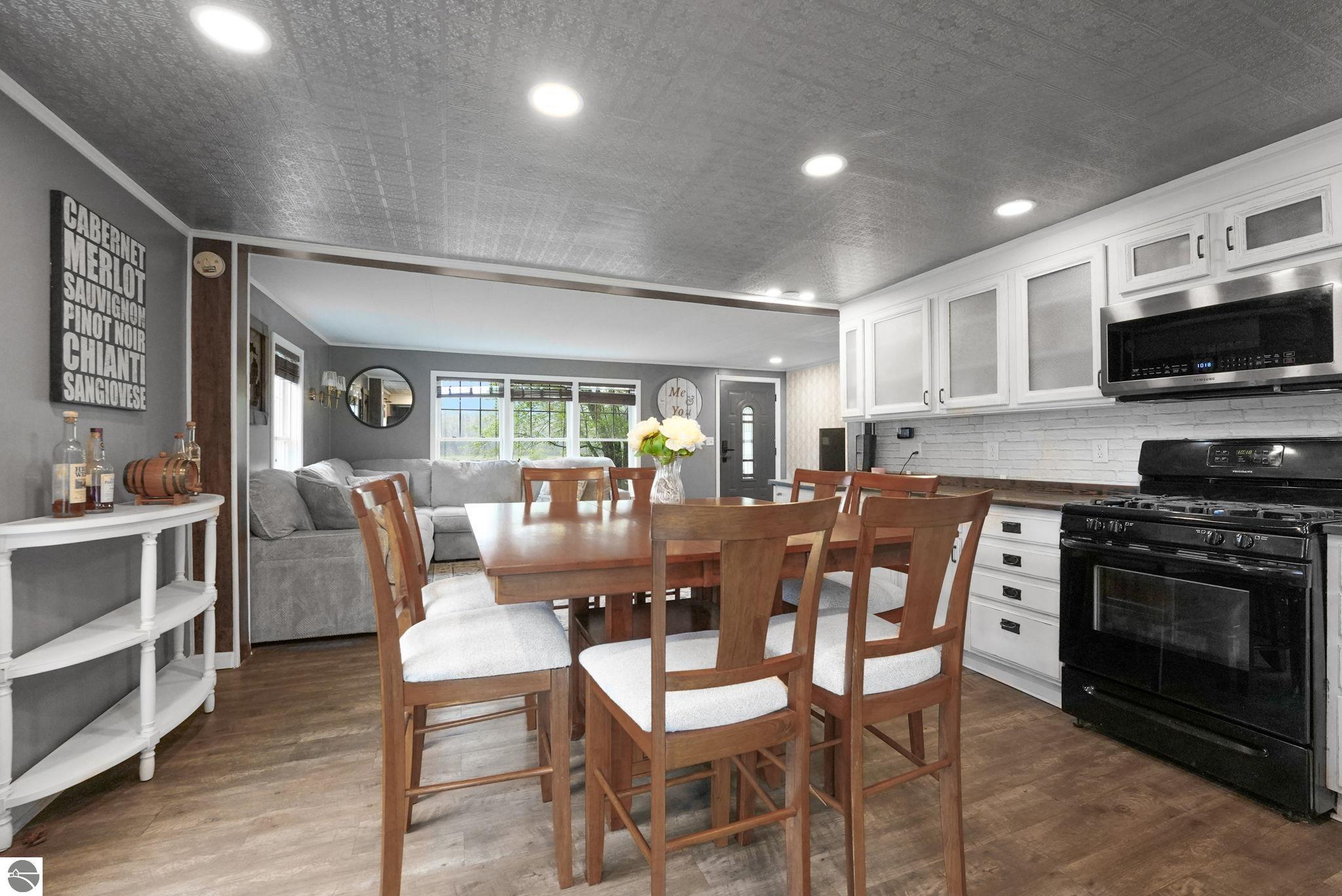 4535 Norton Drive