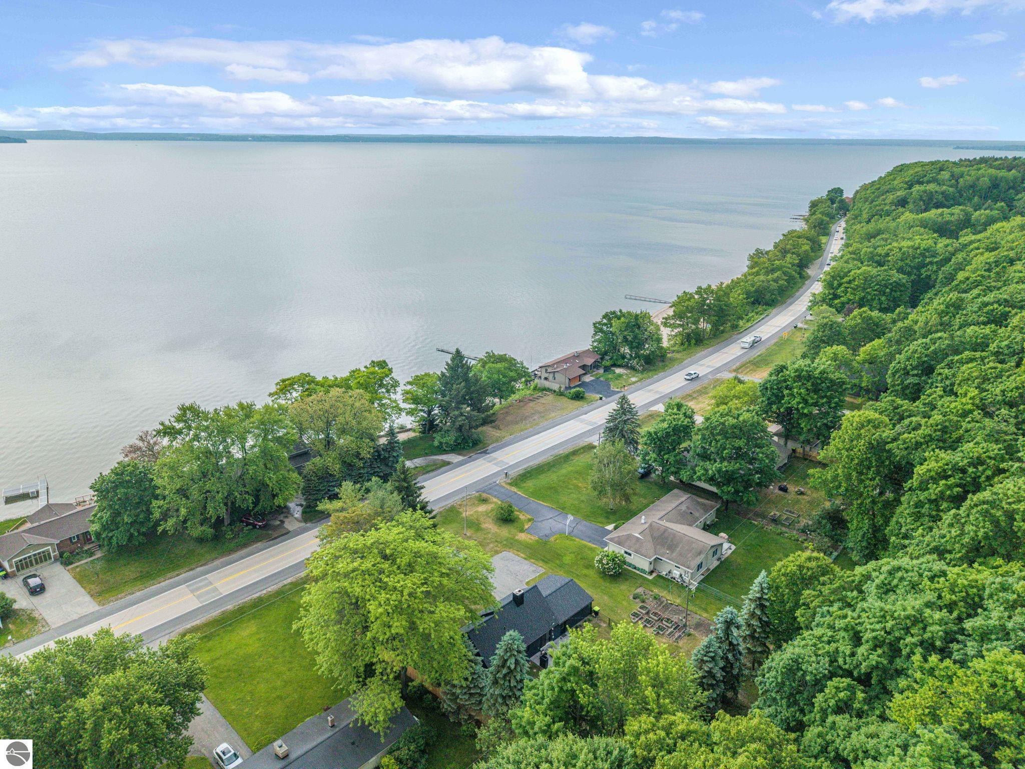 7284 S West Bayshore Drive