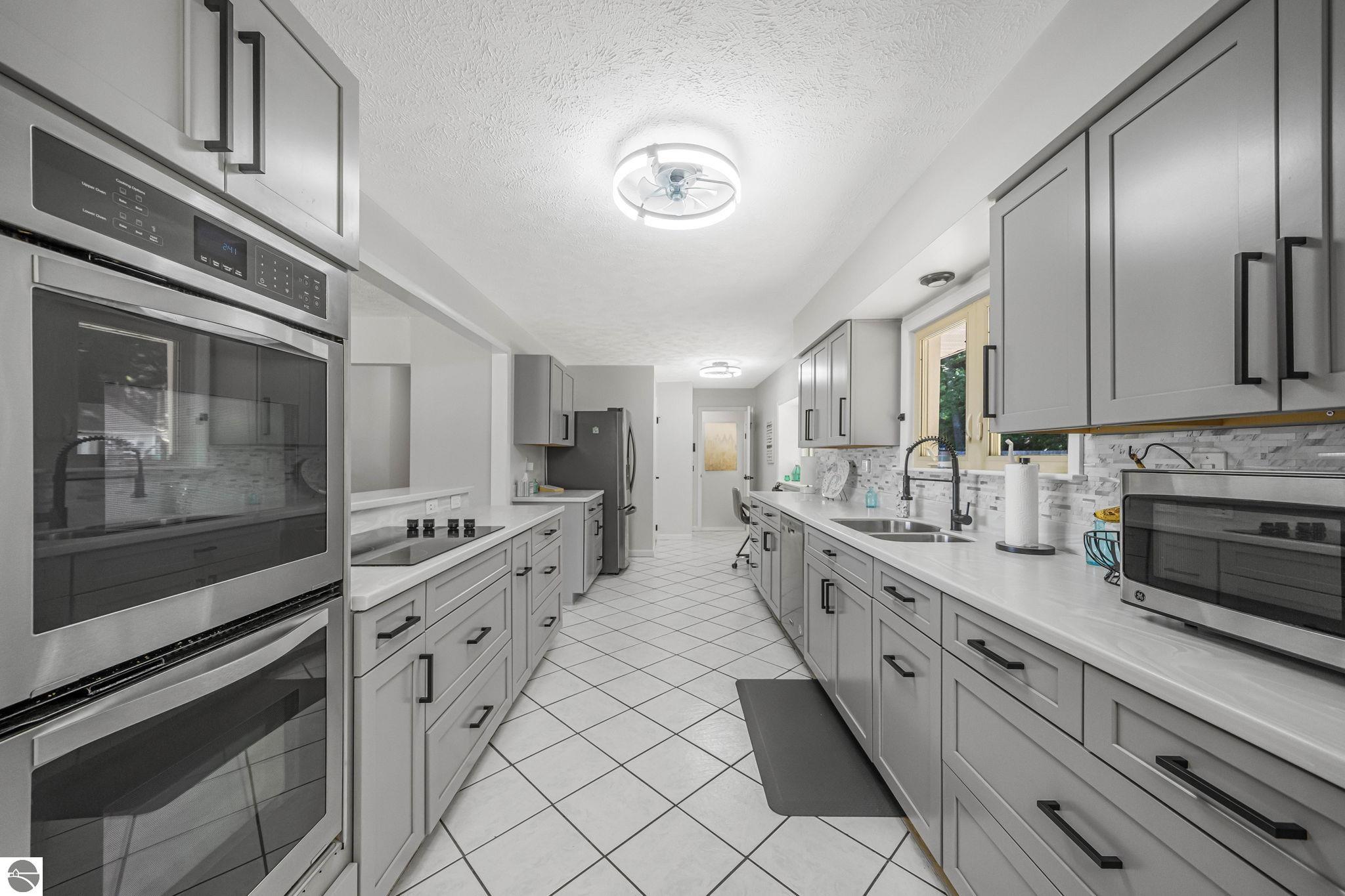 7344 S West Bayshore Drive