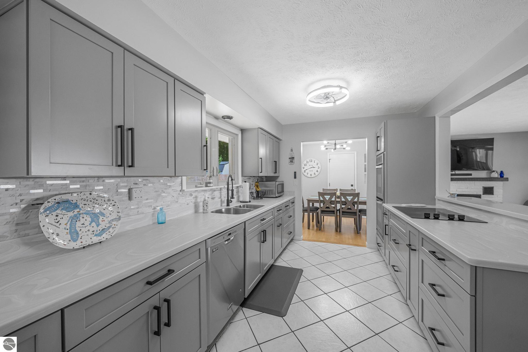 7344 S West Bayshore Drive